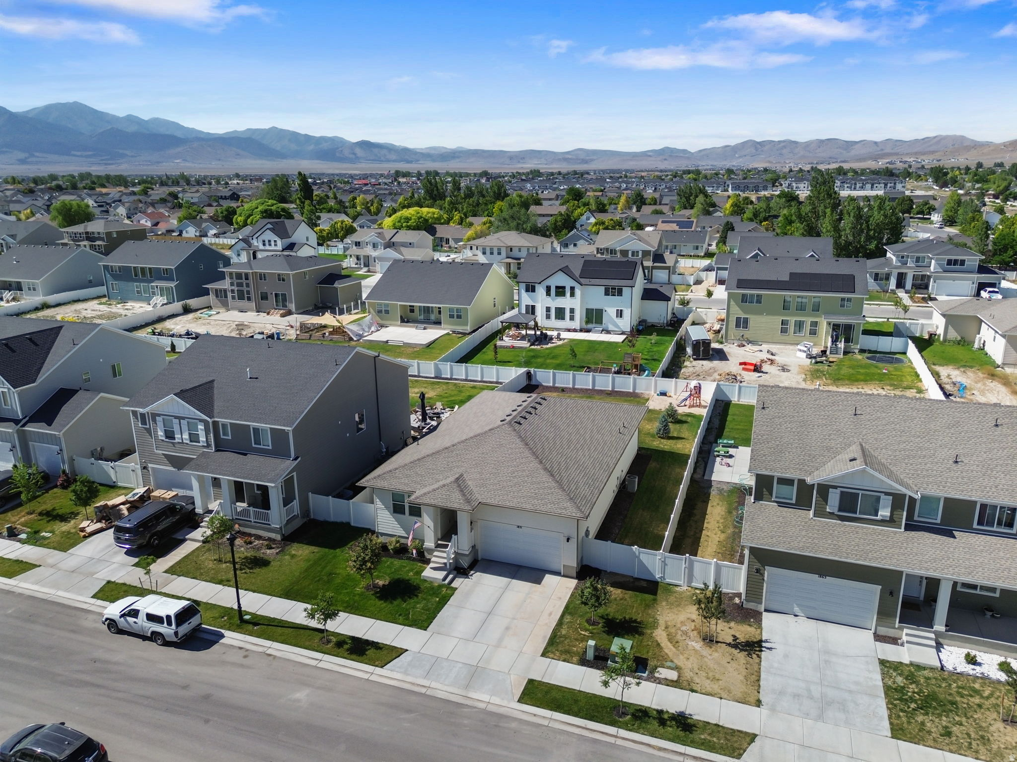 PARKWAY FIELDS - Residential