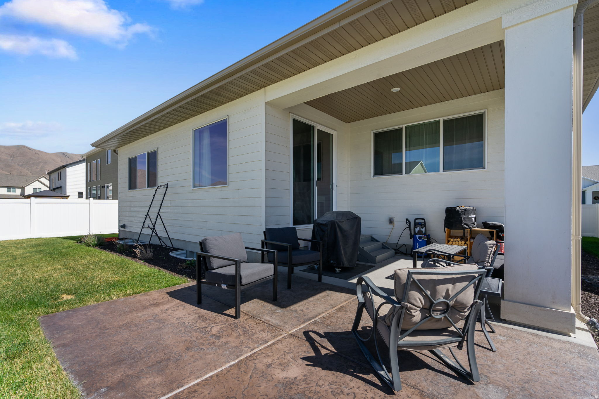 PARKWAY FIELDS - Residential