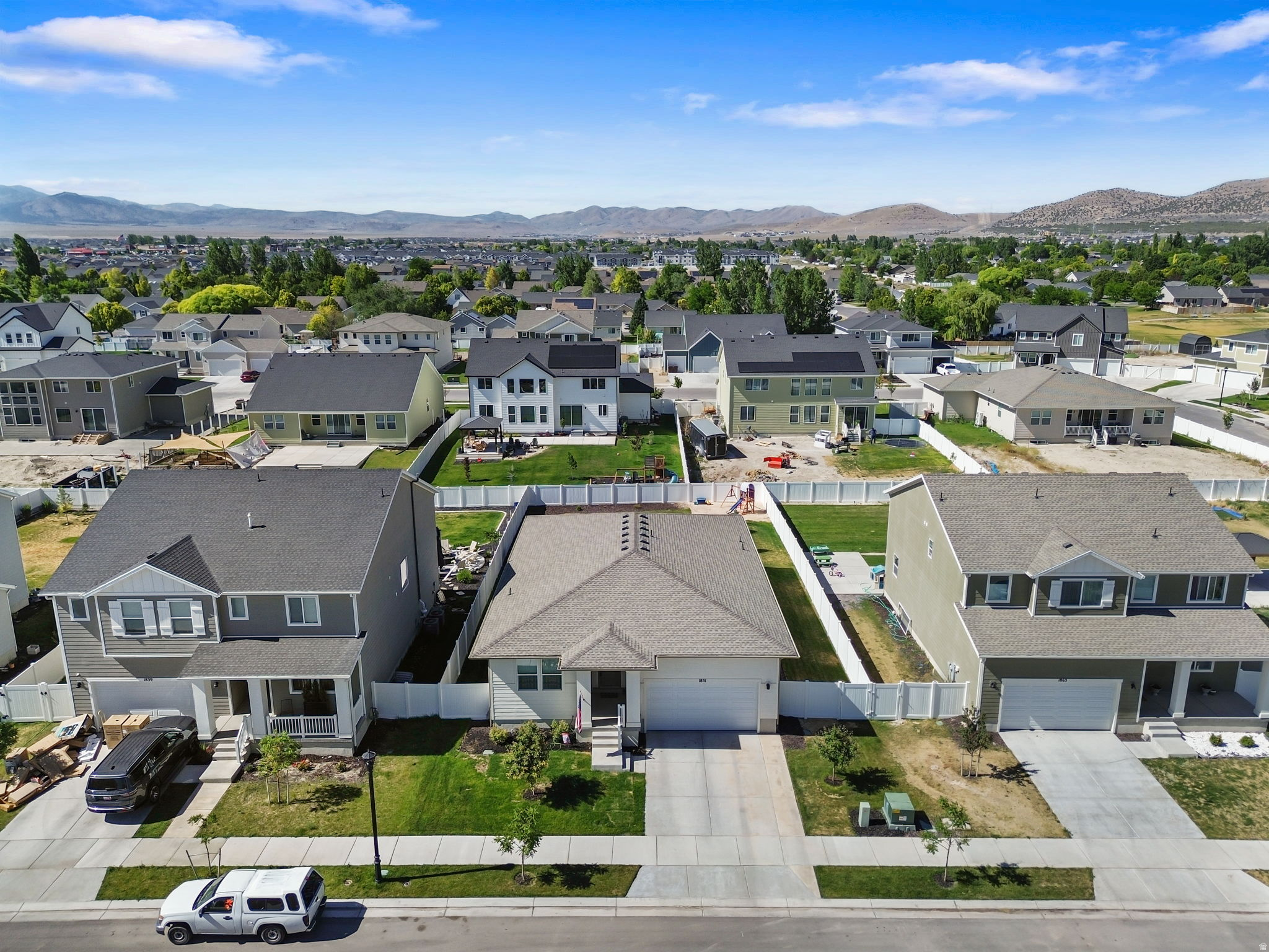 PARKWAY FIELDS - Residential