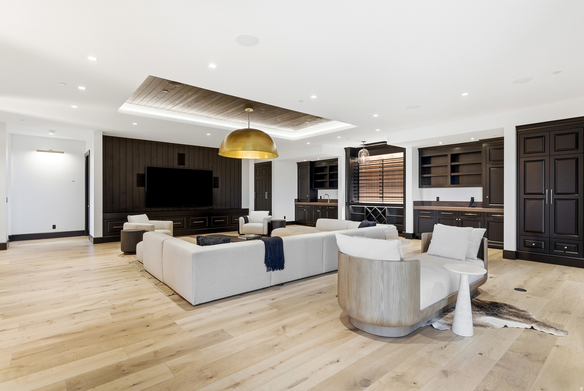 TUHAYE - Residential