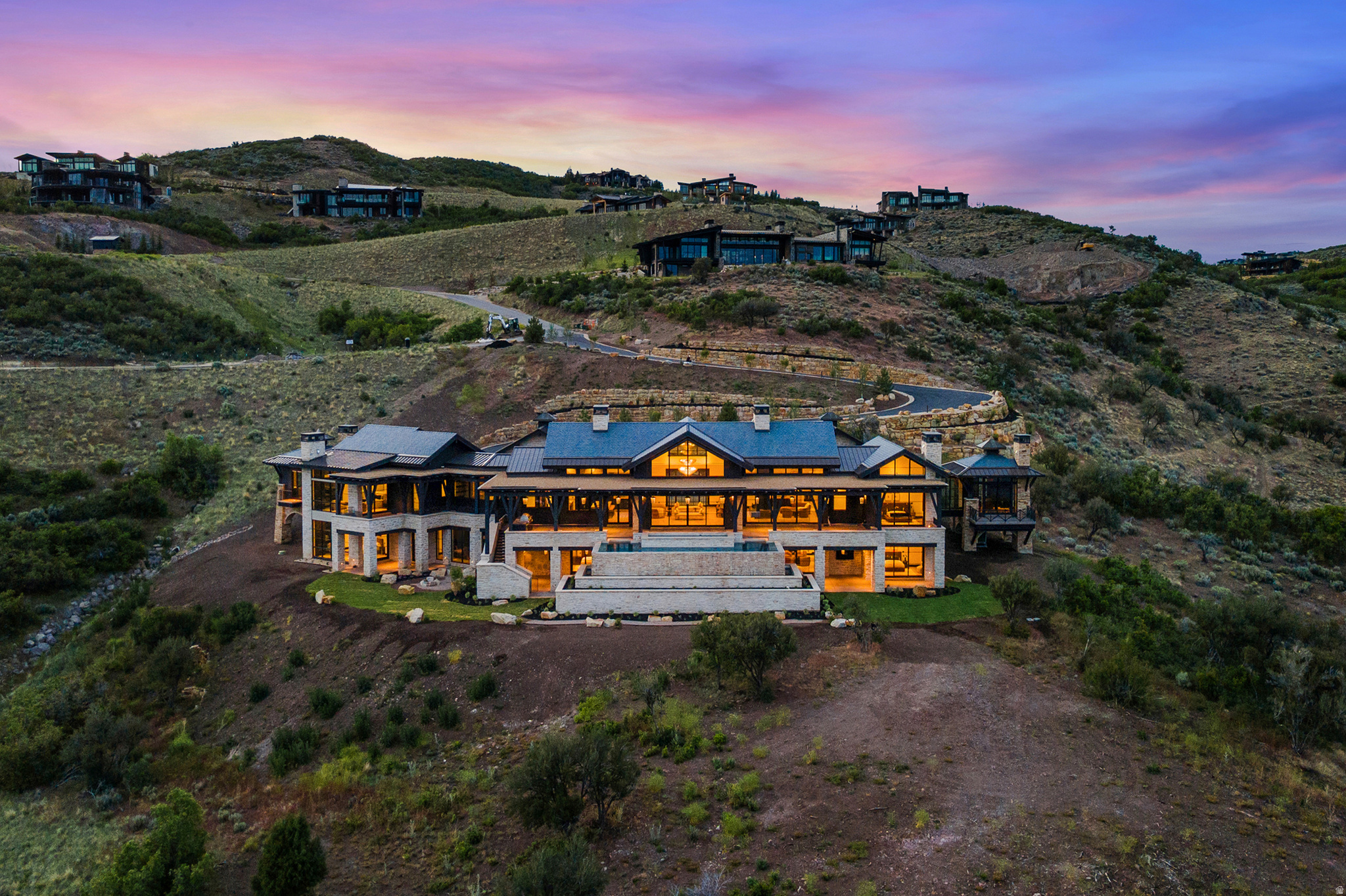TUHAYE - Residential