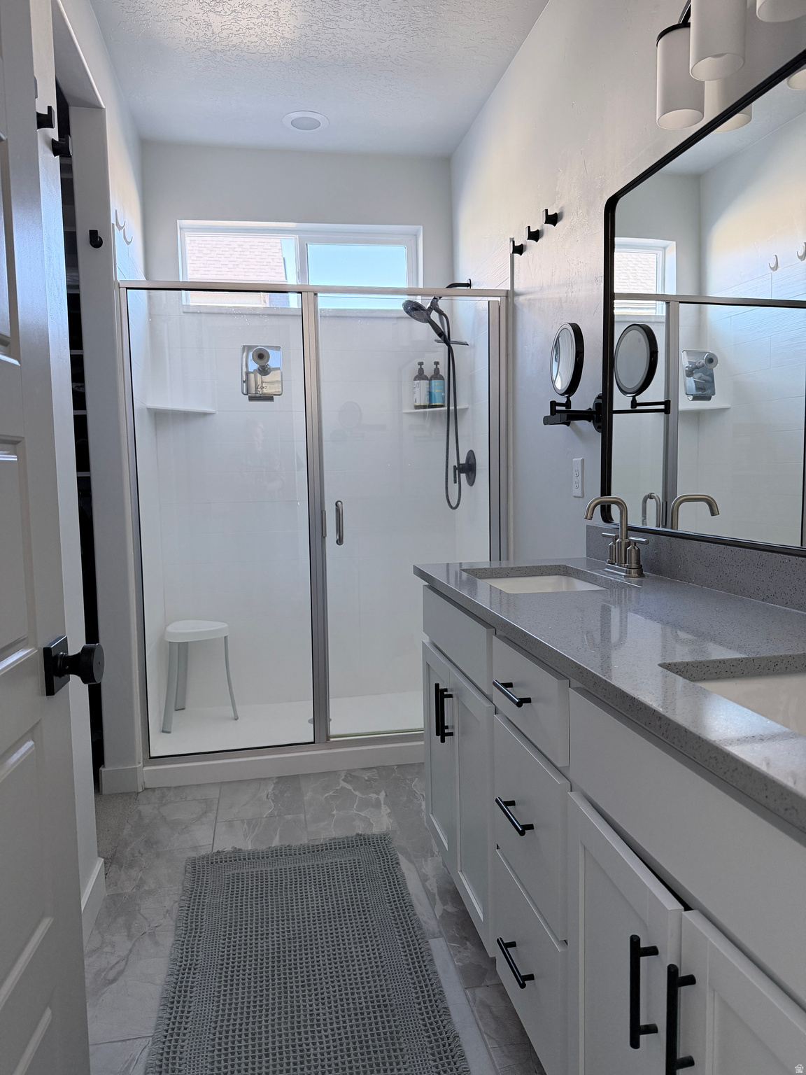COYOTE RIDGE - Residential