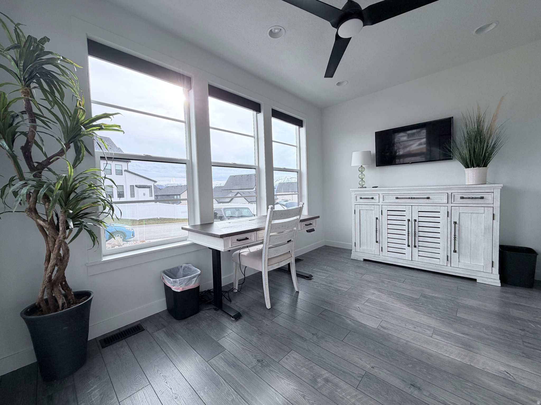 COYOTE RIDGE - Residential