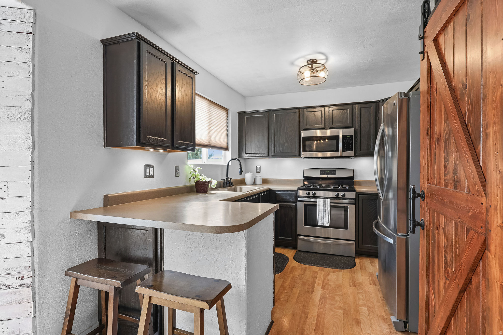 MEADOW CREEK - Residential