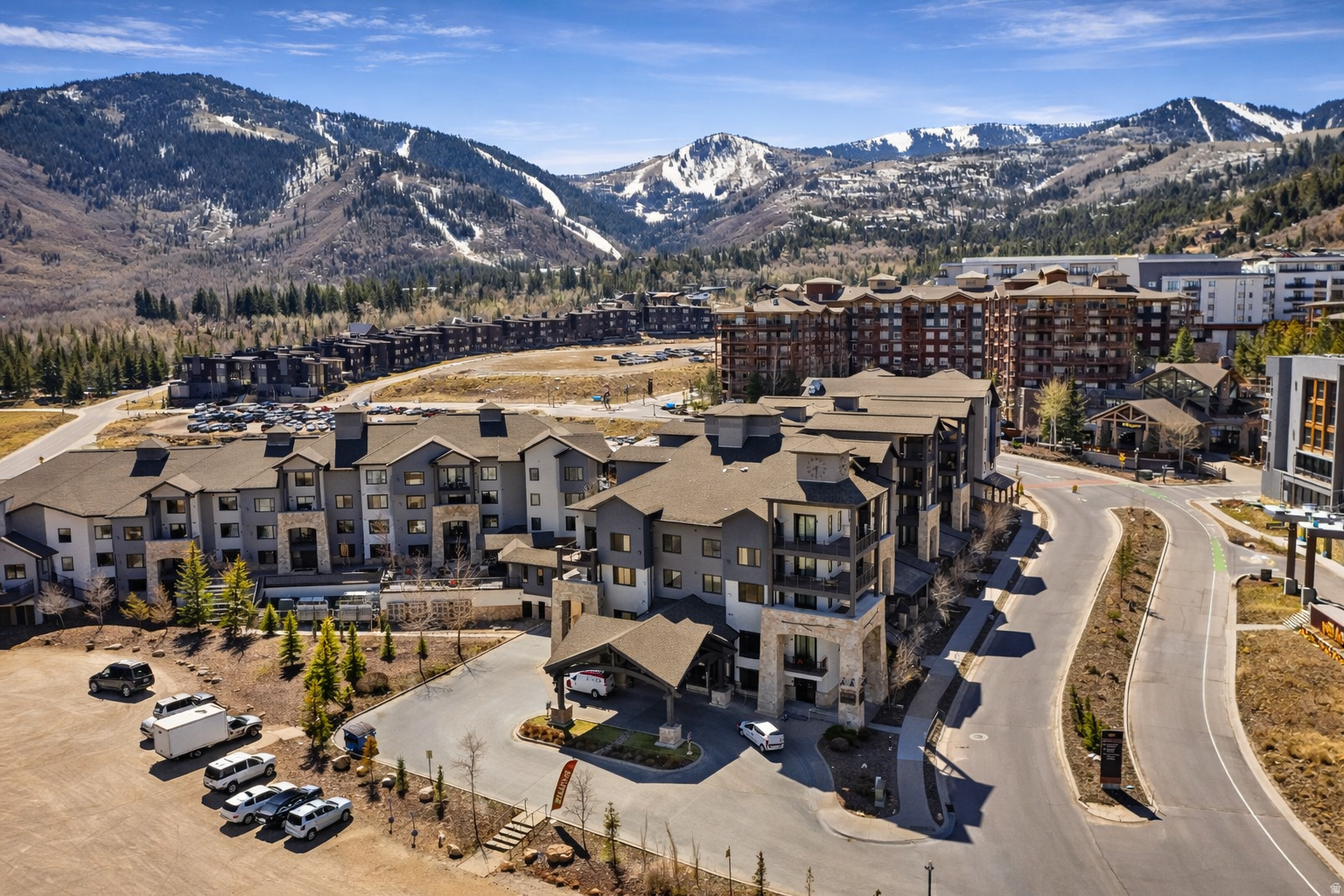SILVERADO LODGE CONDOMINIUM - Residential