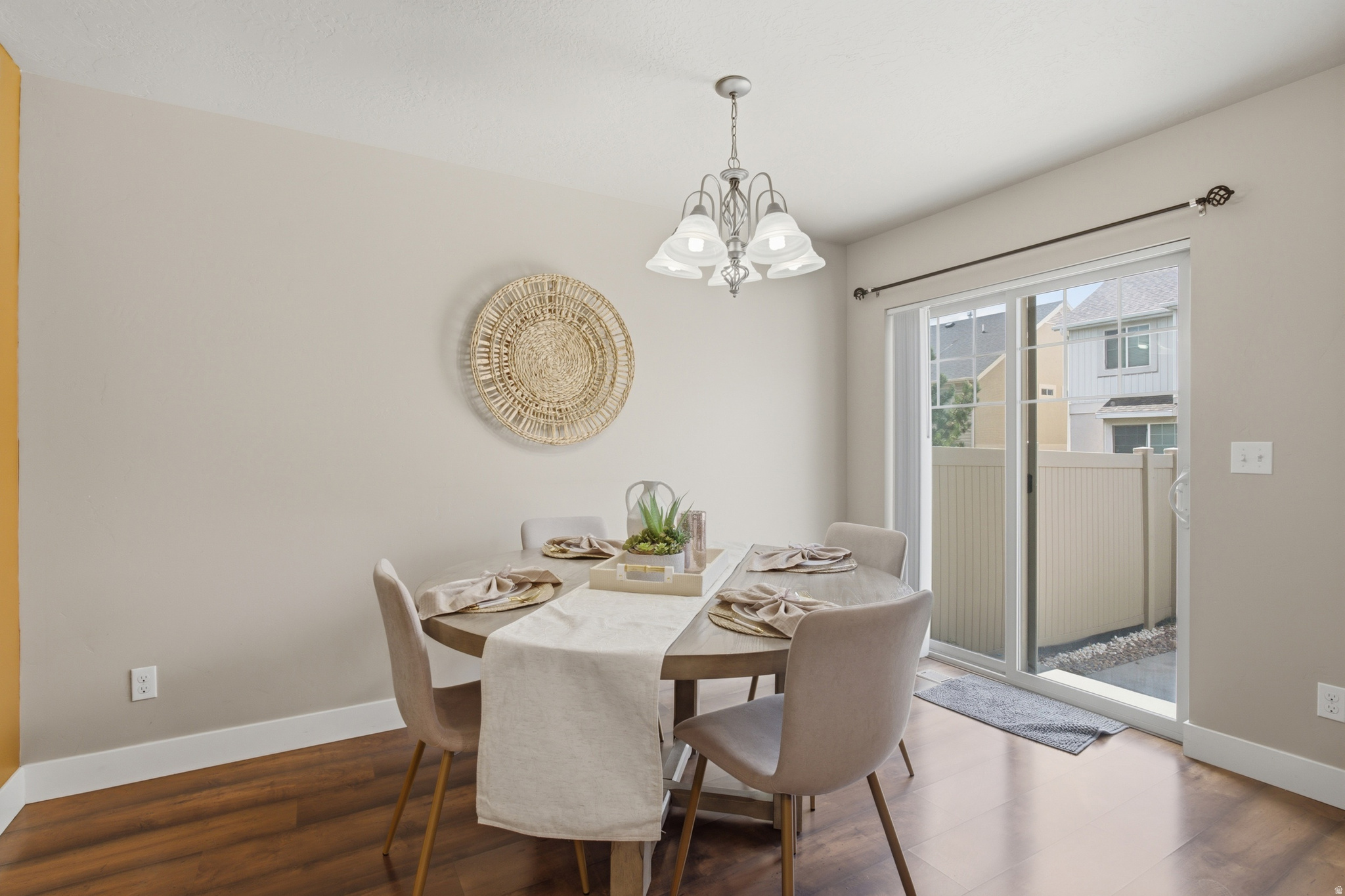 INDEPENDENCE AVENUE - Residential