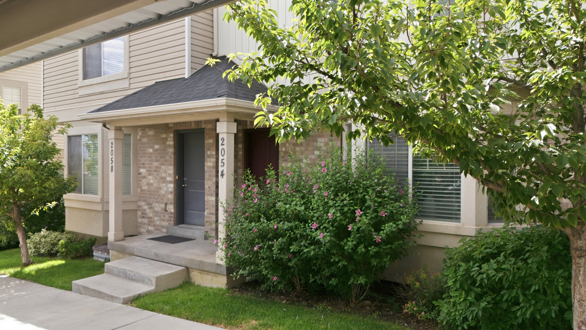 INDEPENDENCE AVENUE - Residential