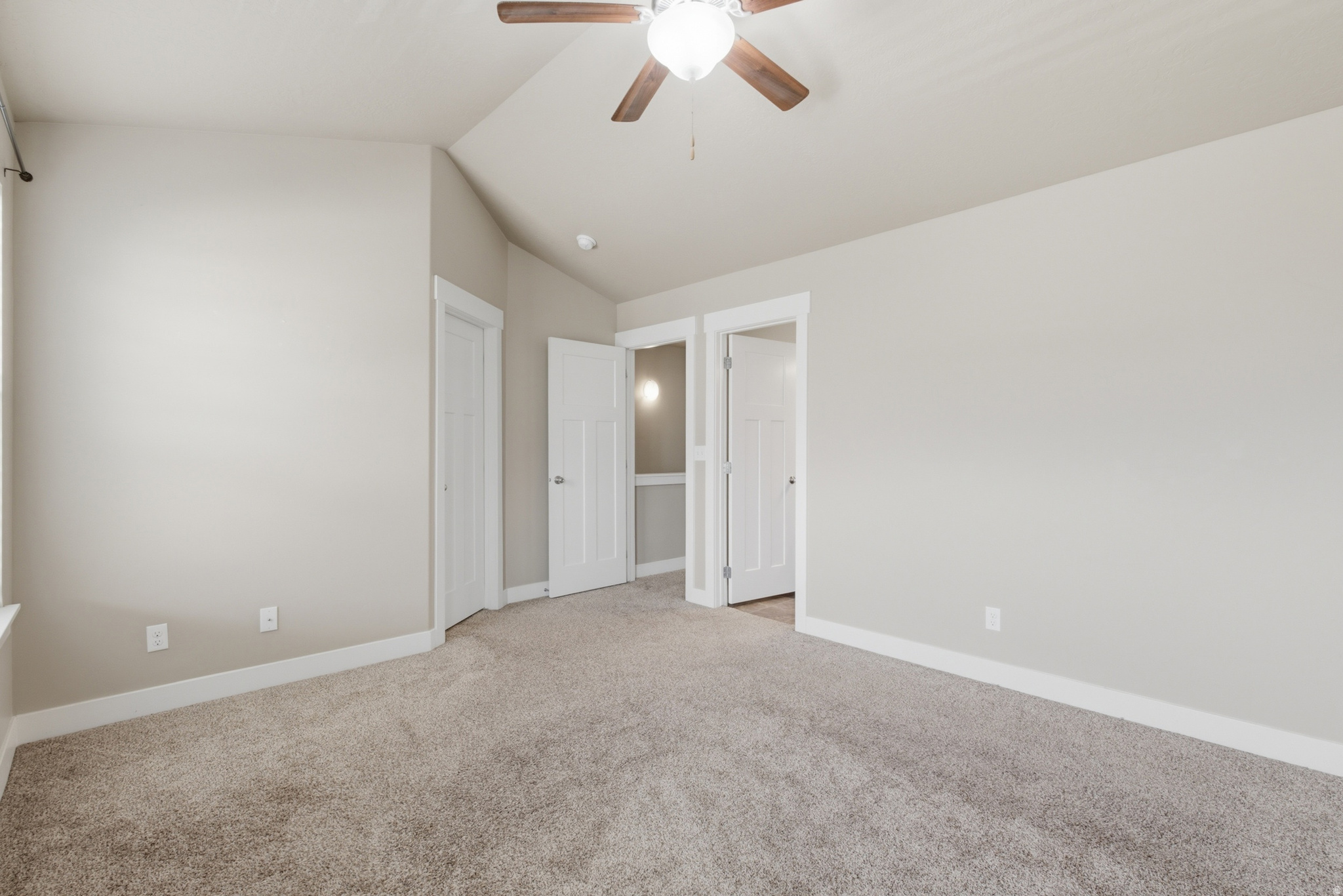 INDEPENDENCE AVENUE - Residential