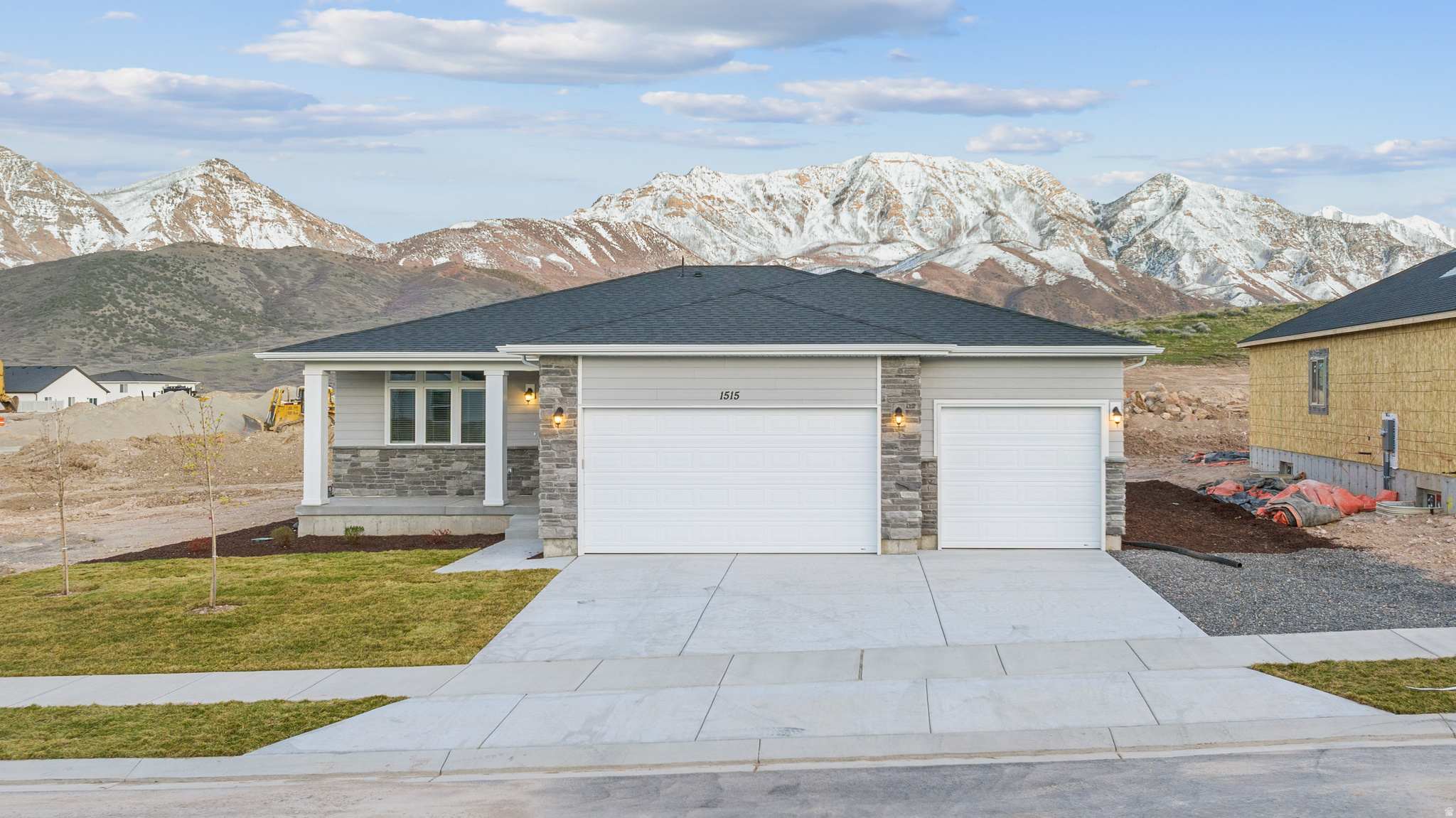 PLAN: Morgan(3)3400.      SAMPLE@Coming Soon.      PHOTO: ShowsUpgrades.     GARAGE: 3Car.     BSMT: Exit$15k.     STATUS: ToBeBuilt.     LOTS: .10-.70,PremiumsGradesVary.    LSCAPE: Yes.    HOA: $10. DESIGN/BUILD: 6Months/10YrWarranty.   'BuyerVerifyAll'