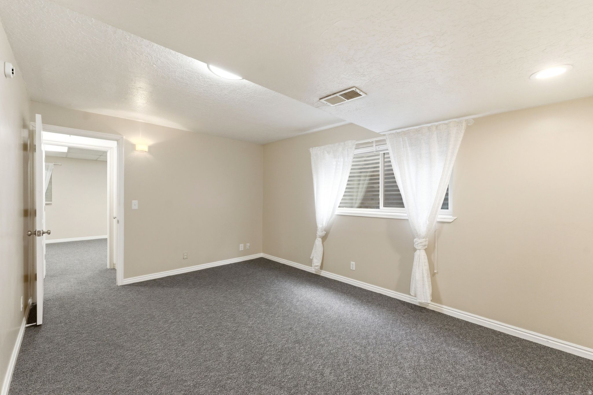 MEADOWS - Residential