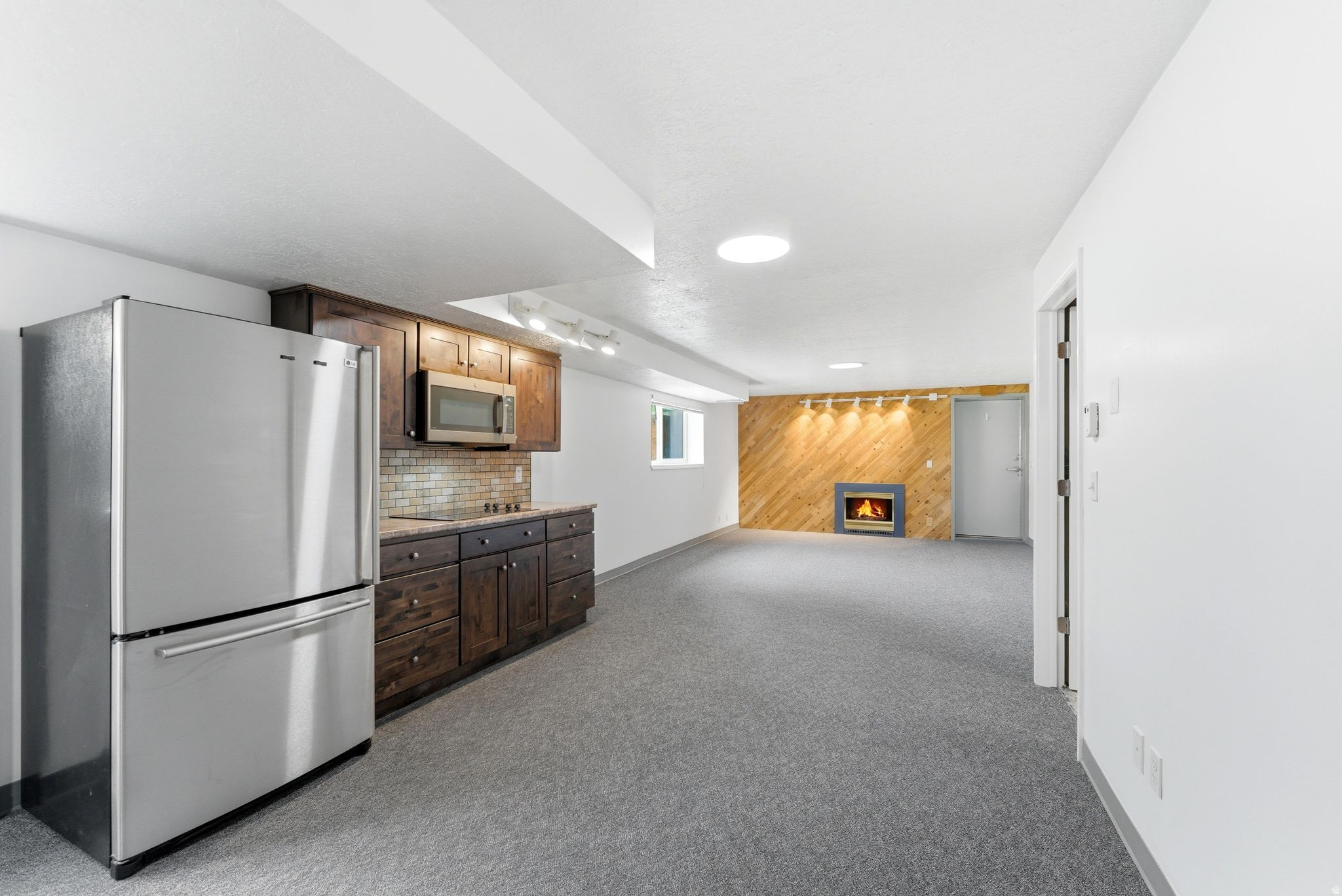 MEADOWS - Residential