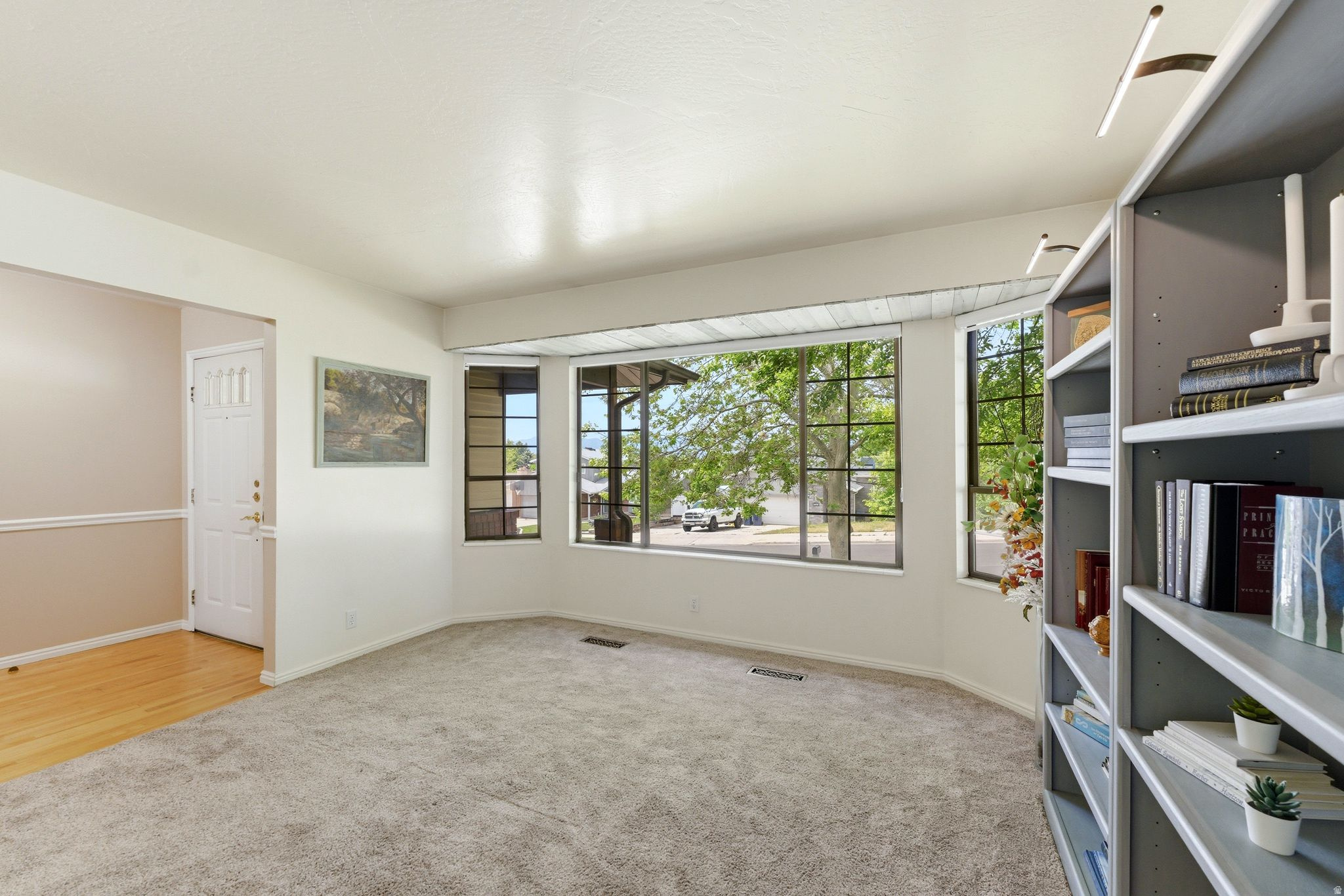 MEADOWS - Residential