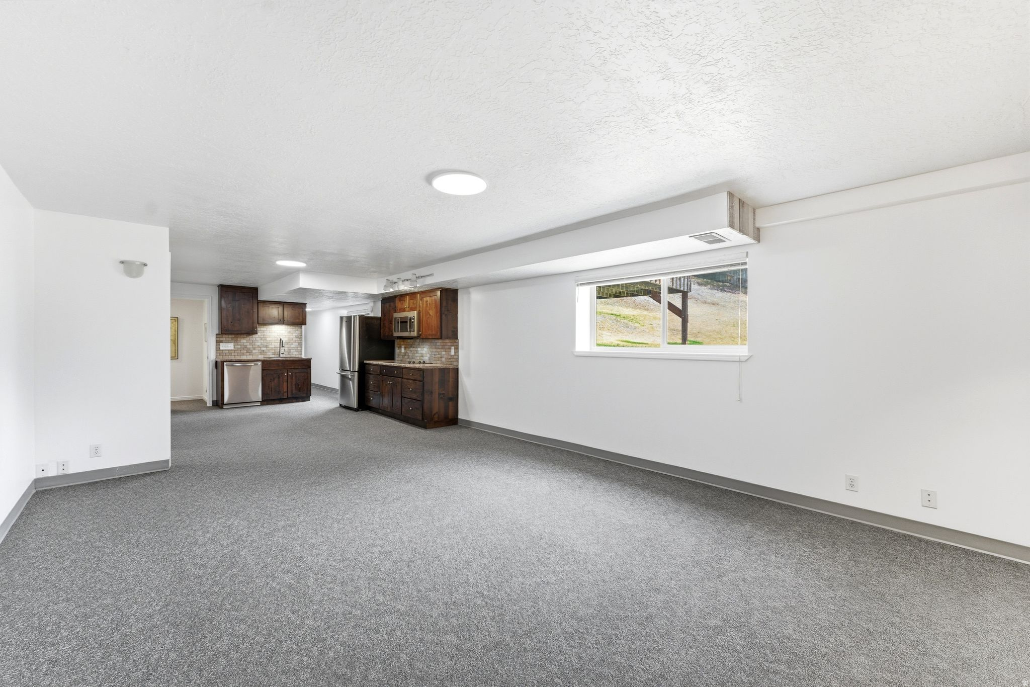 MEADOWS - Residential