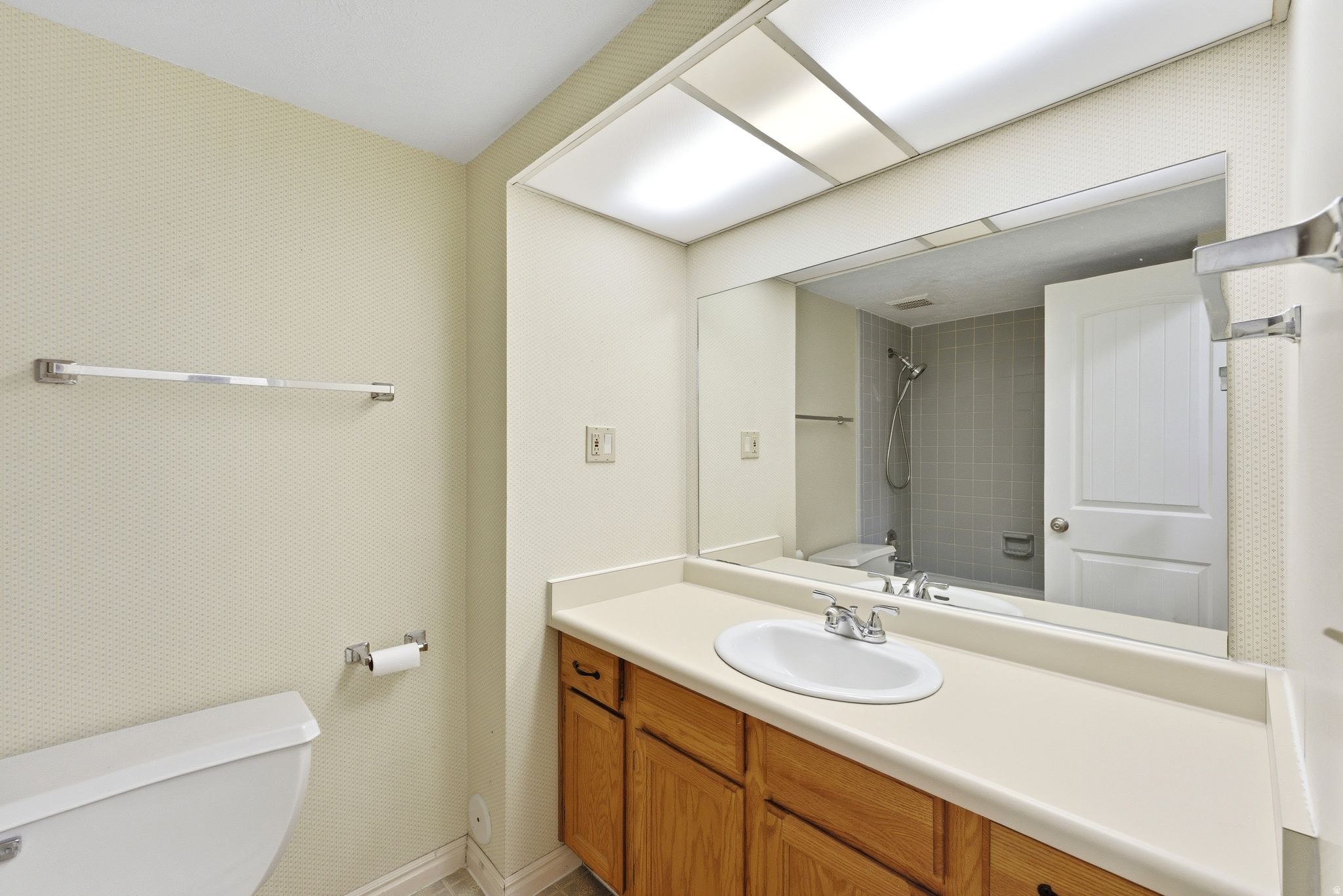 MEADOWS - Residential