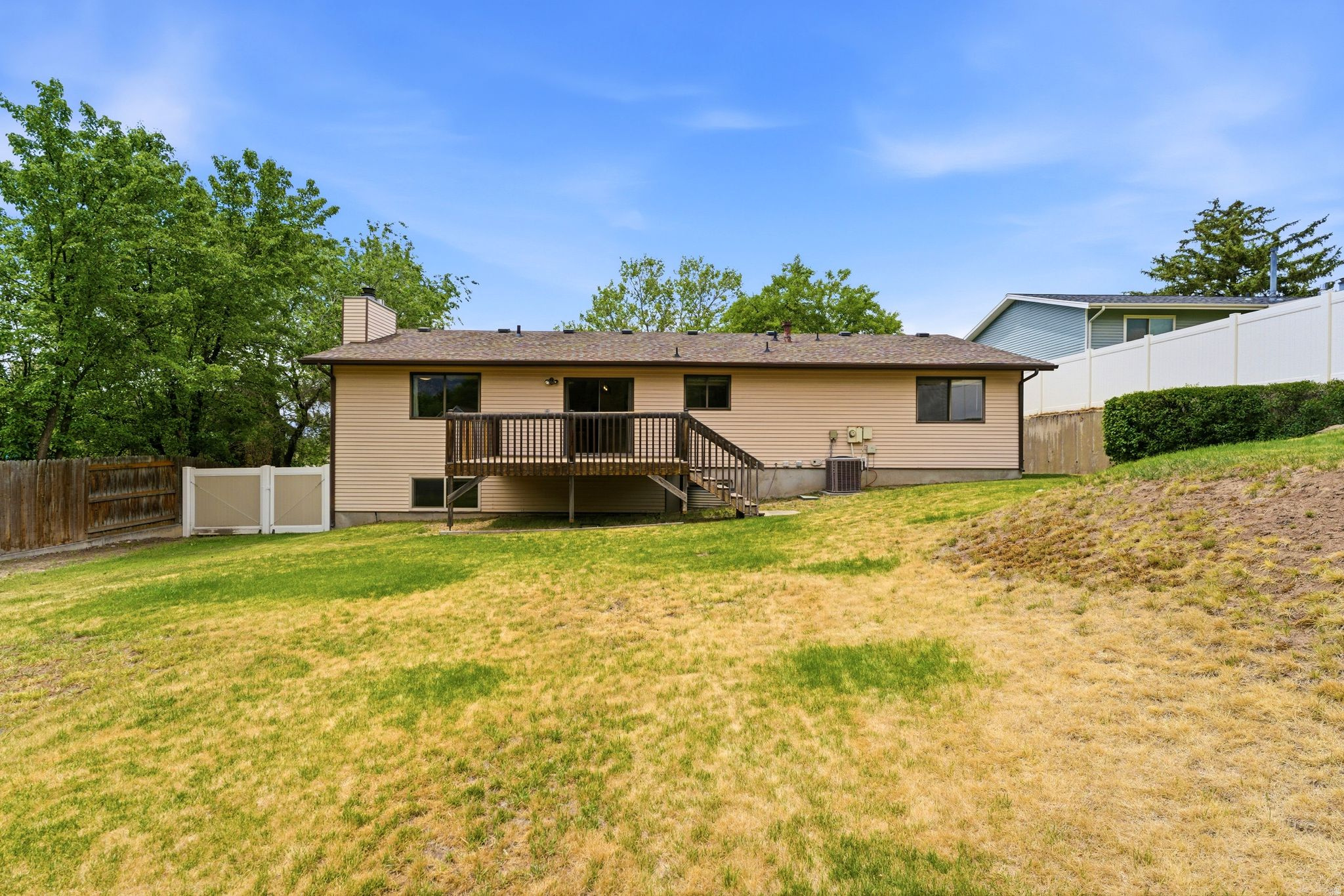 MEADOWS - Residential