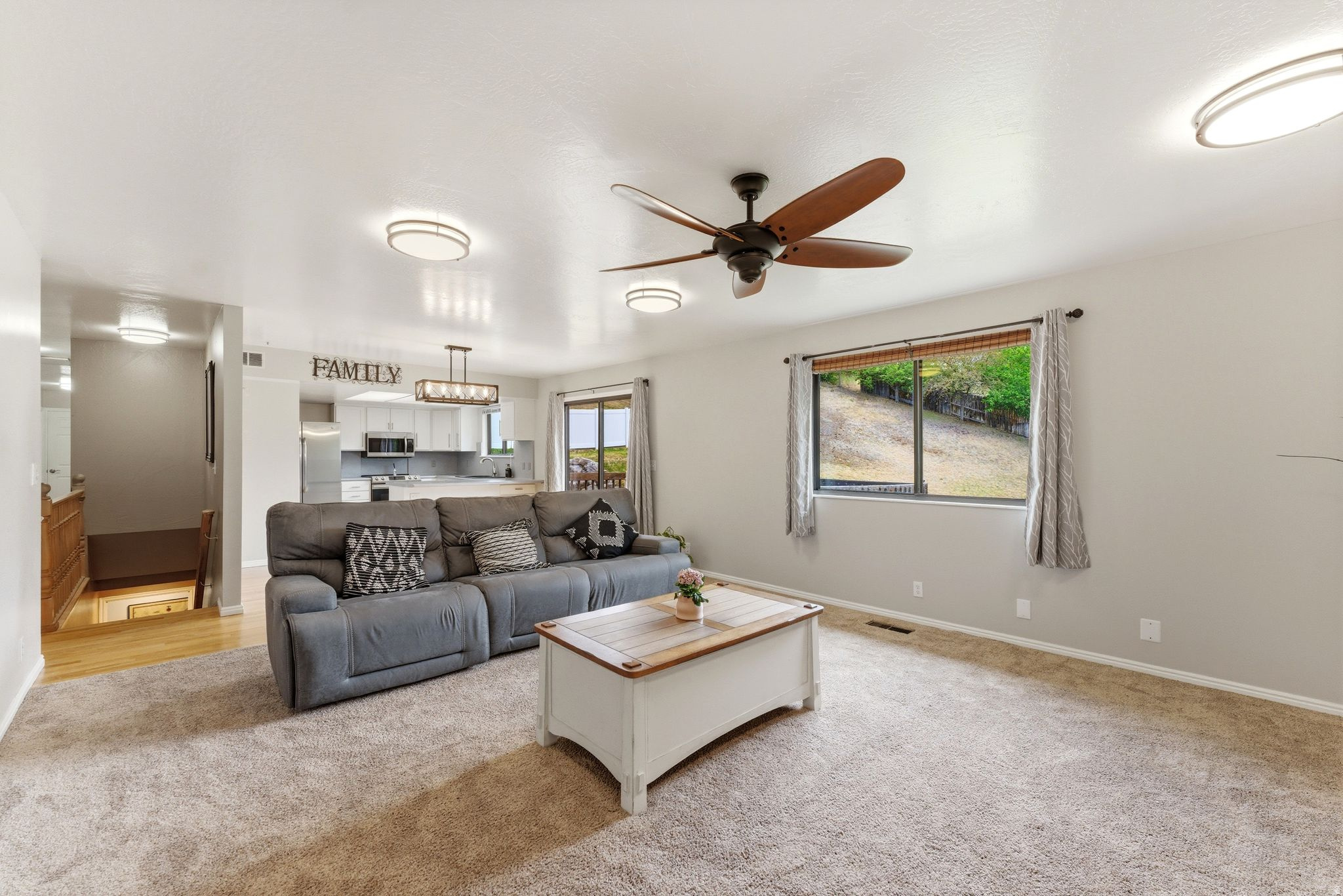 MEADOWS - Residential
