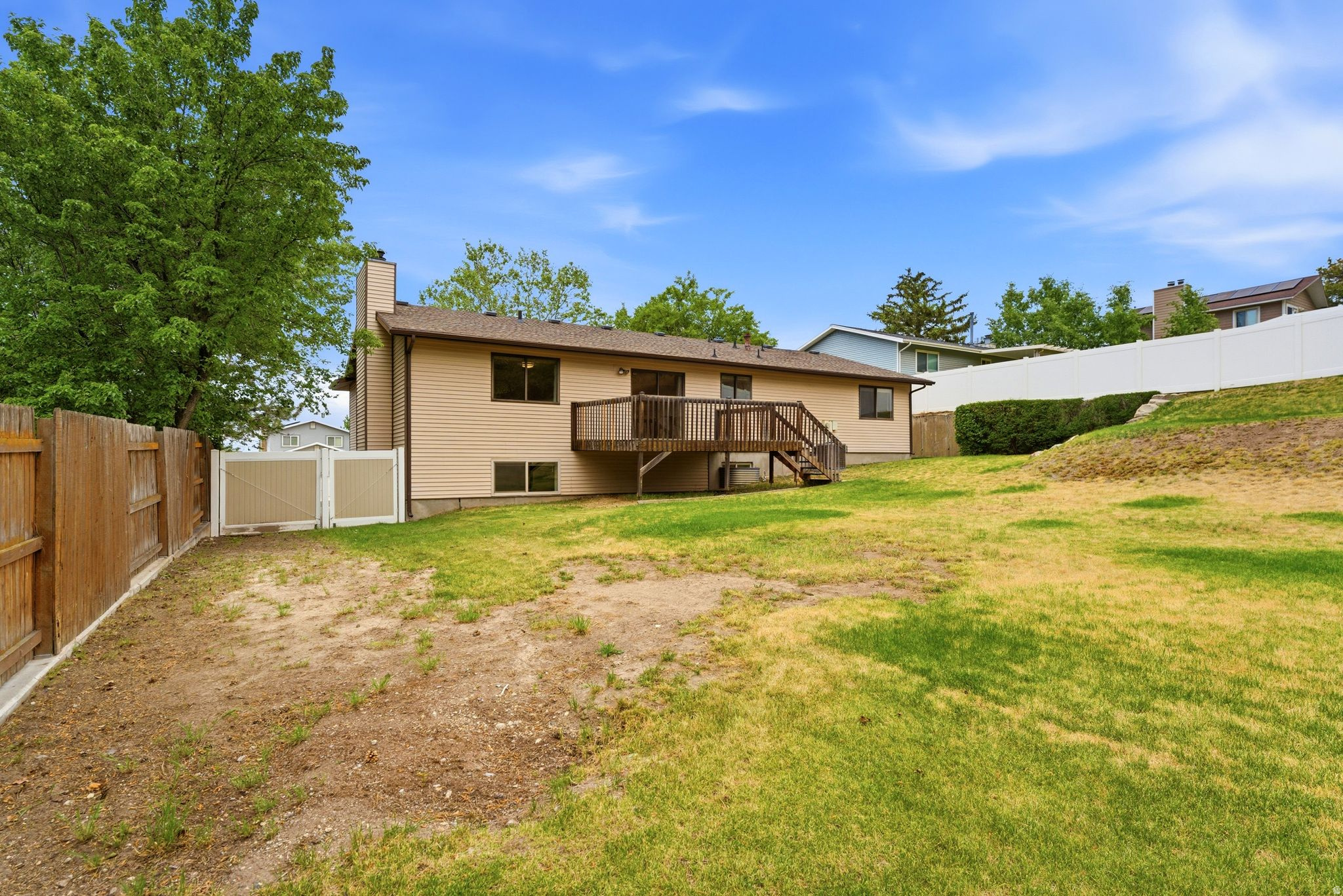 MEADOWS - Residential