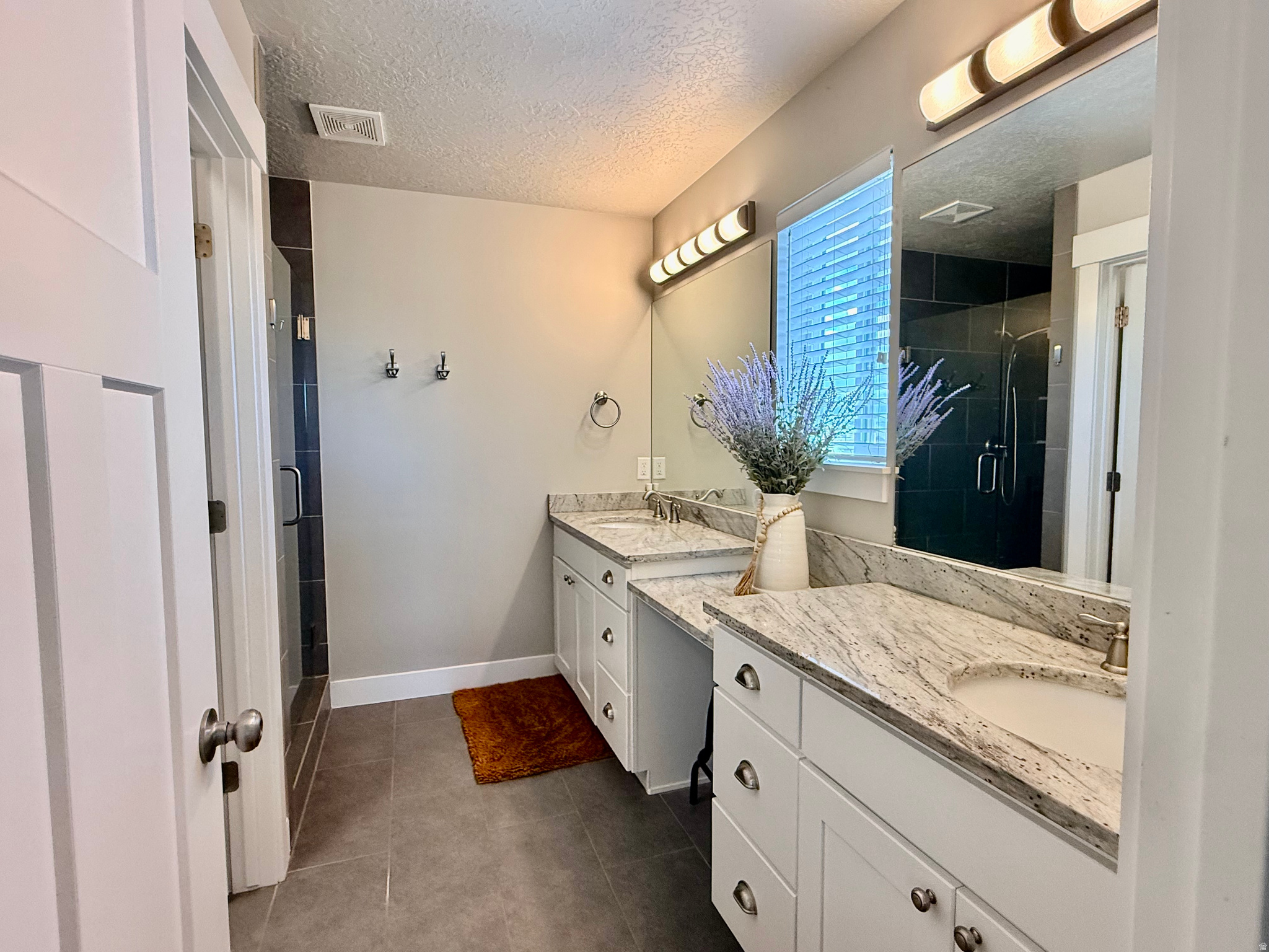 EAGLEGATE ESTATES - Residential