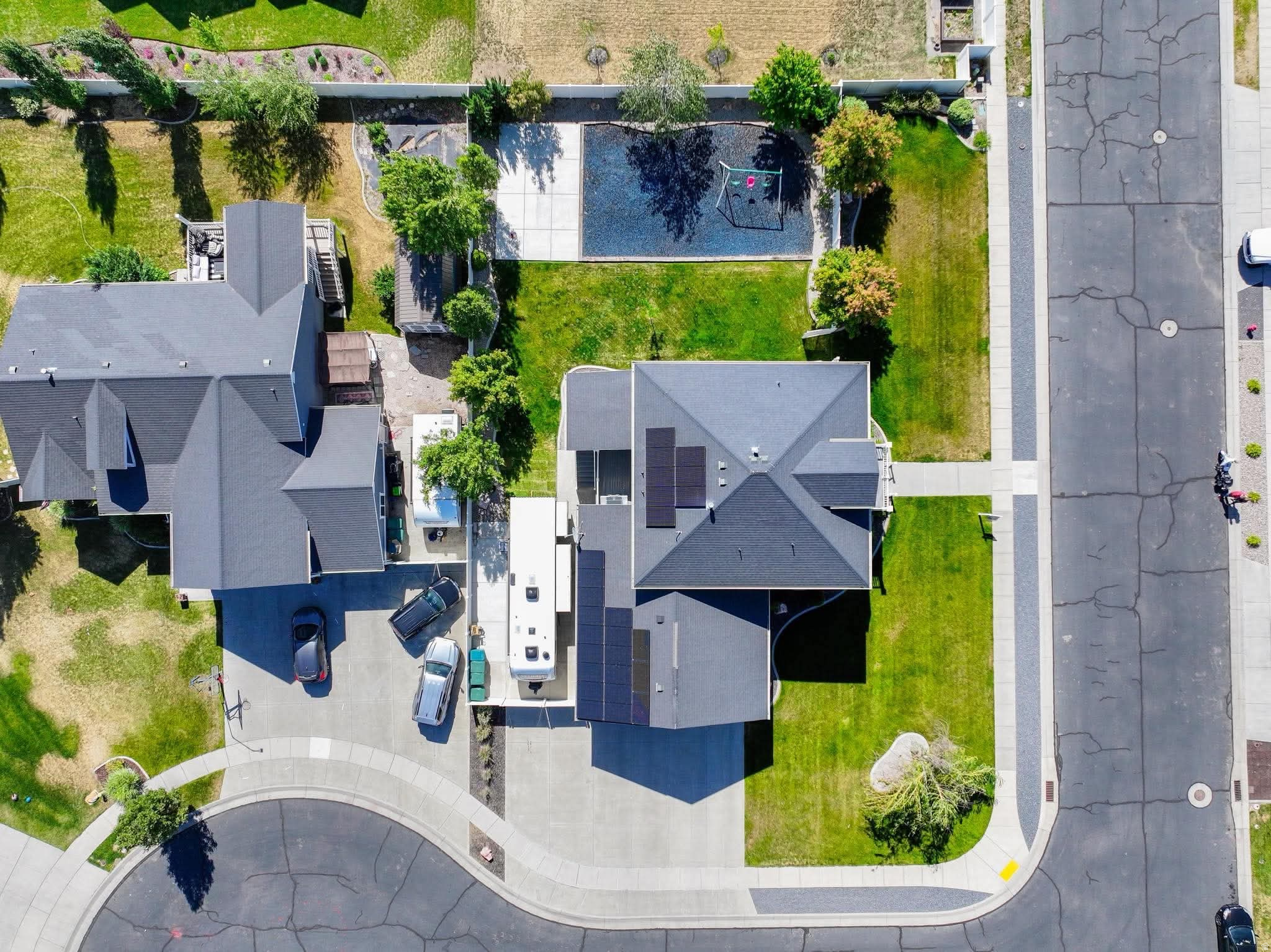 EAGLEGATE ESTATES - Residential