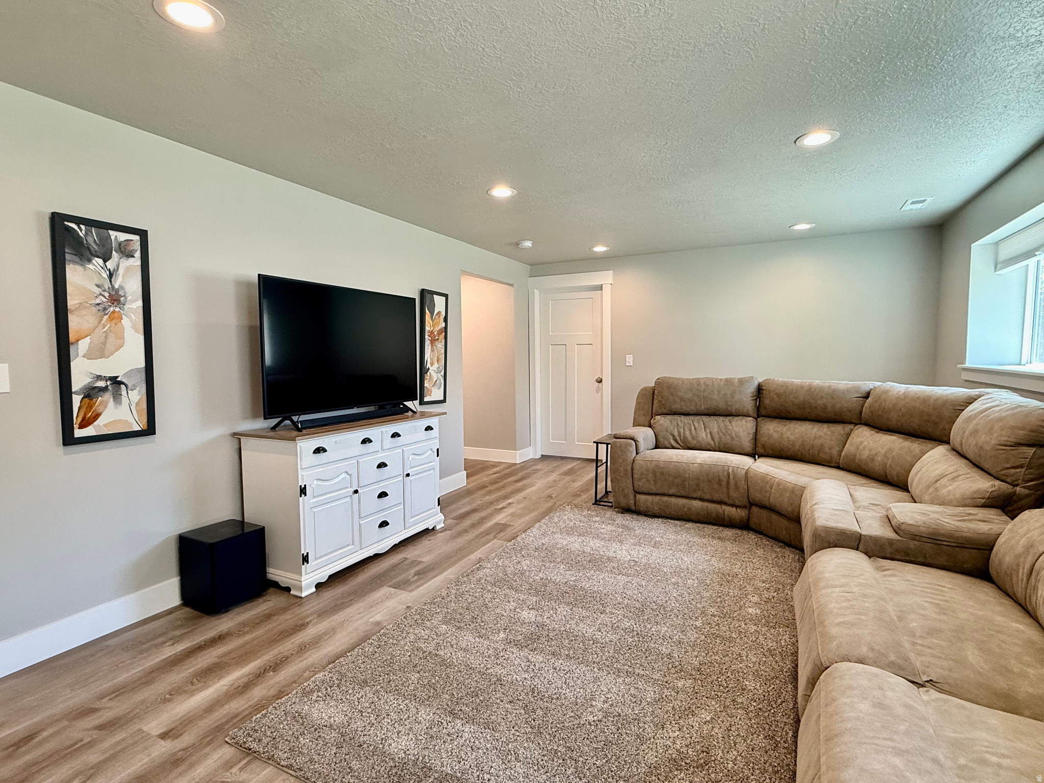EAGLEGATE ESTATES - Residential