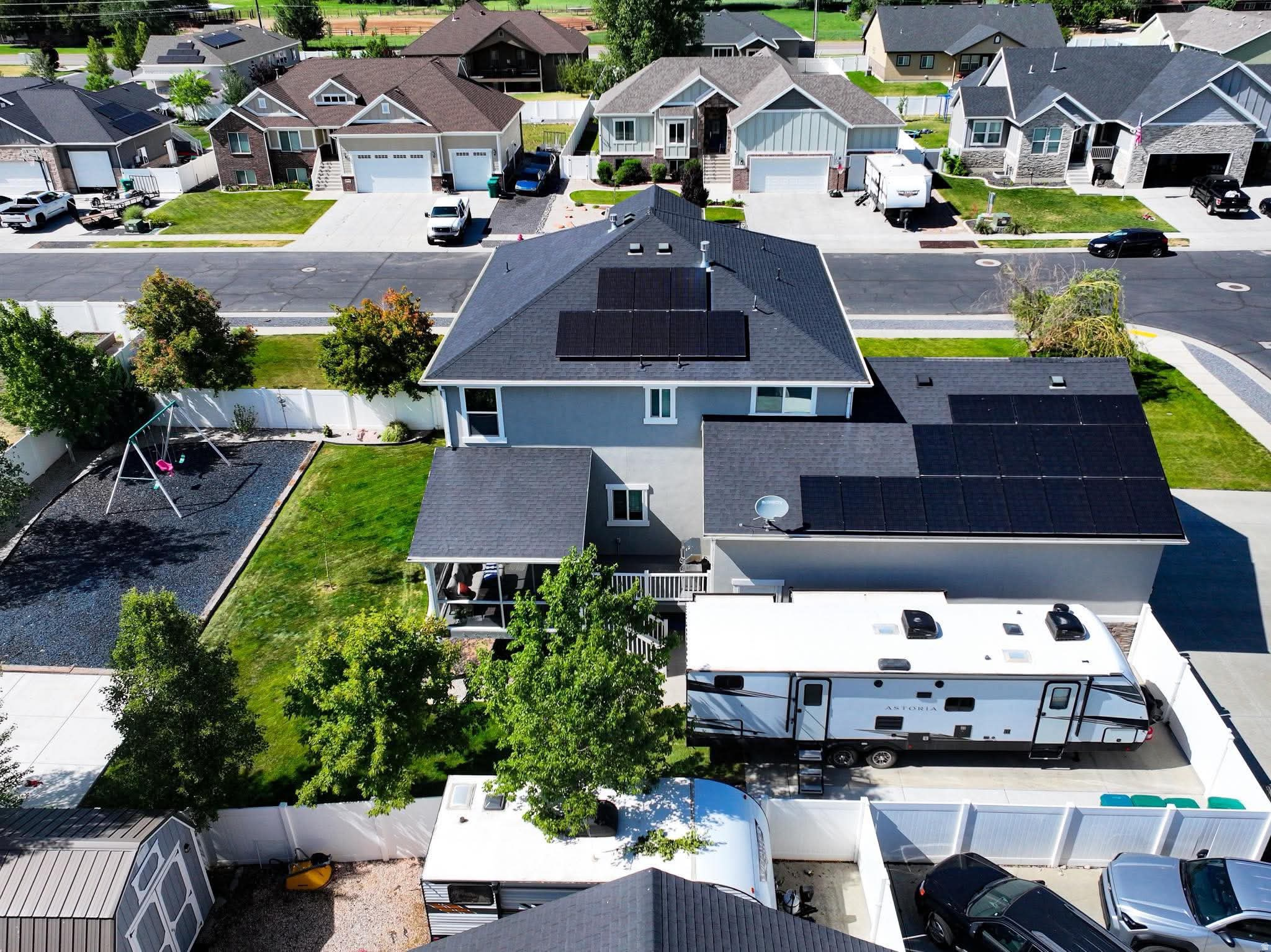 EAGLEGATE ESTATES - Residential