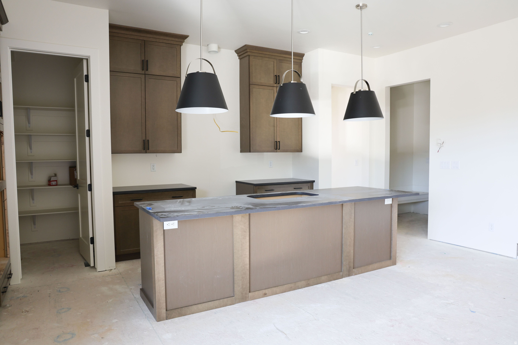 RED LEDGES - Residential