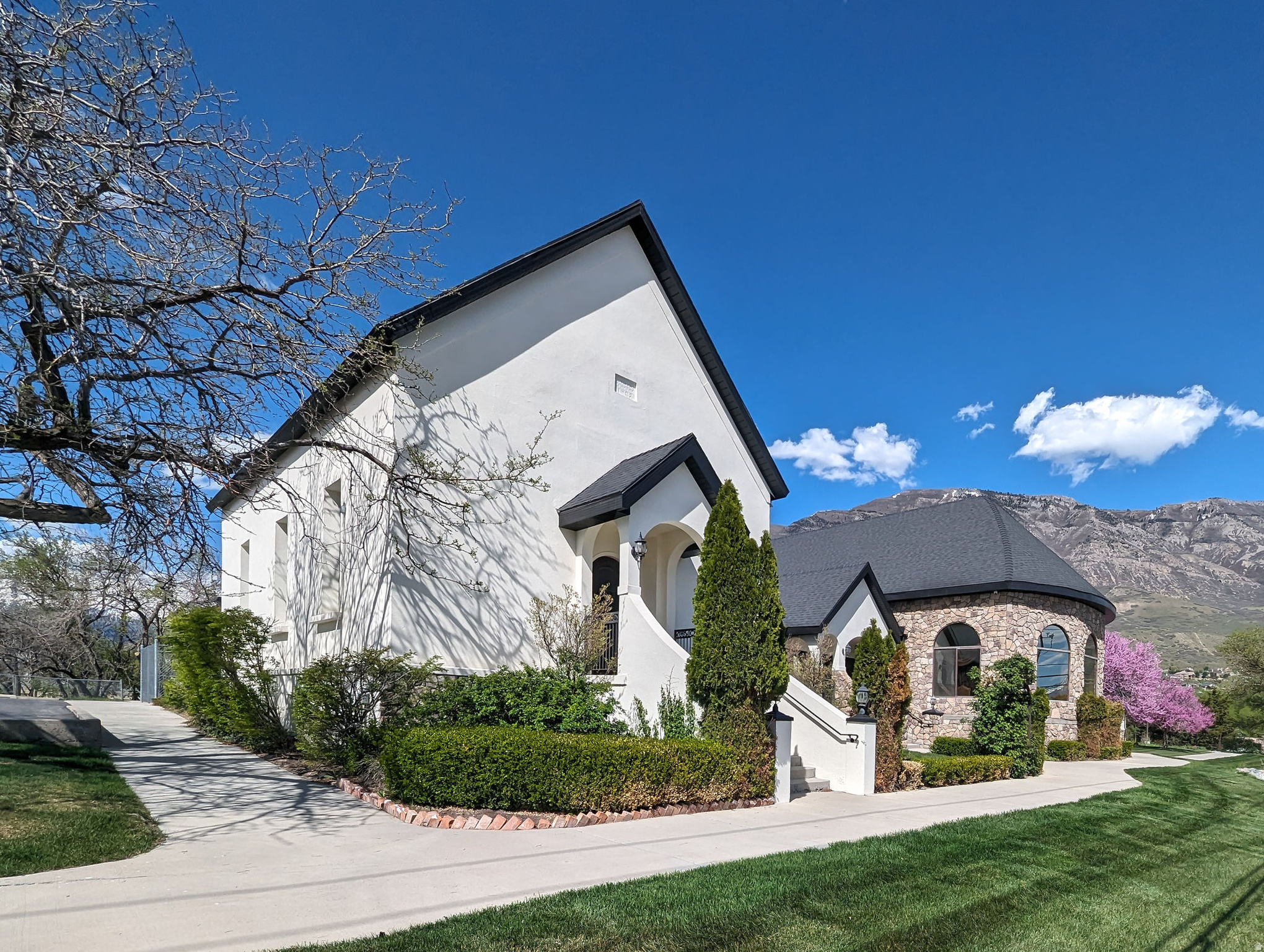STONE GATE CENTER FOR THE ARTS - Commercial Sale