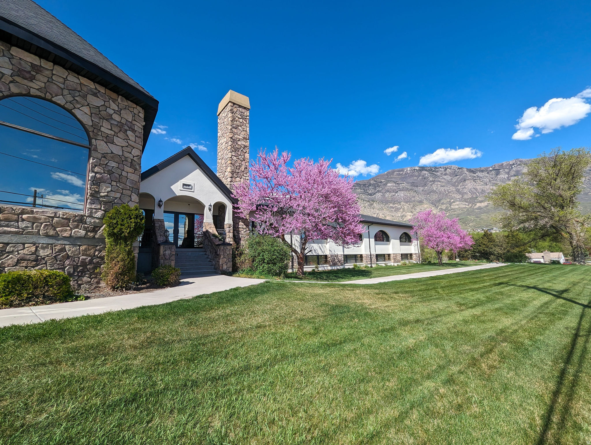 STONE GATE CENTER FOR THE ARTS - Commercial Sale
