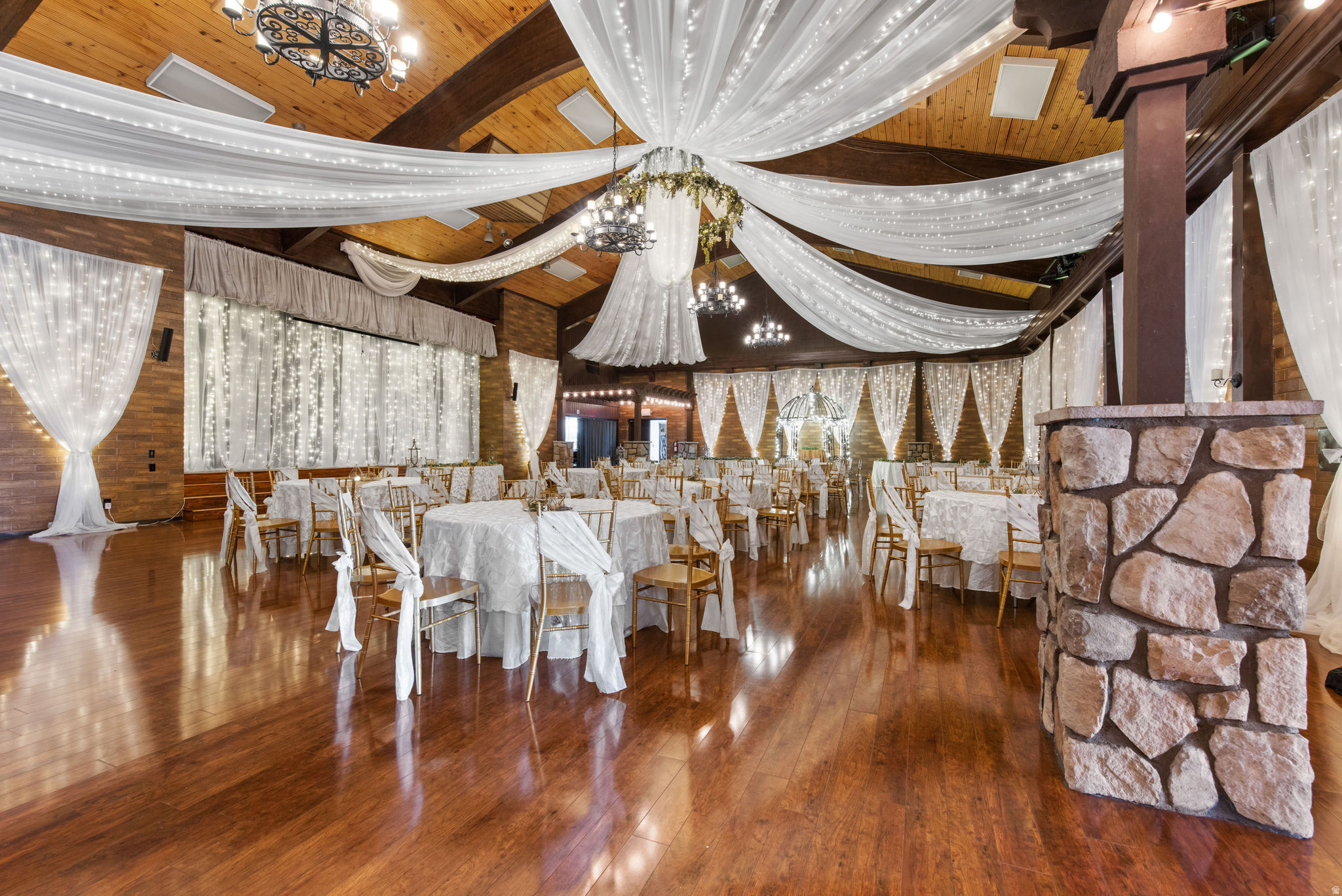 STONE GATE CENTER FOR THE ARTS - Commercial Sale