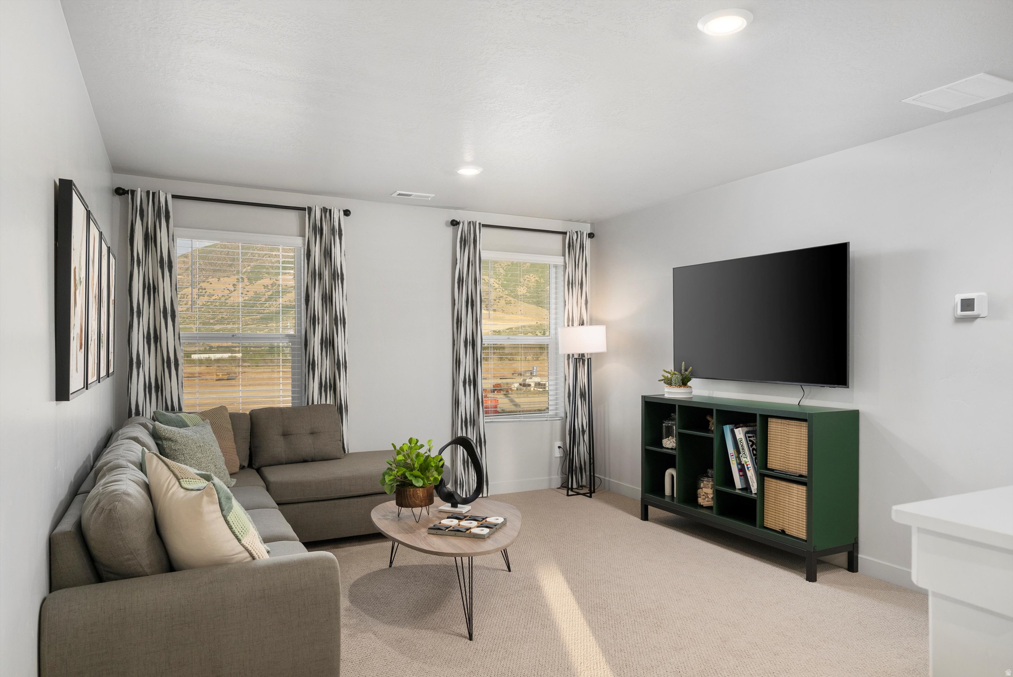 STRATTON ACRES - Residential