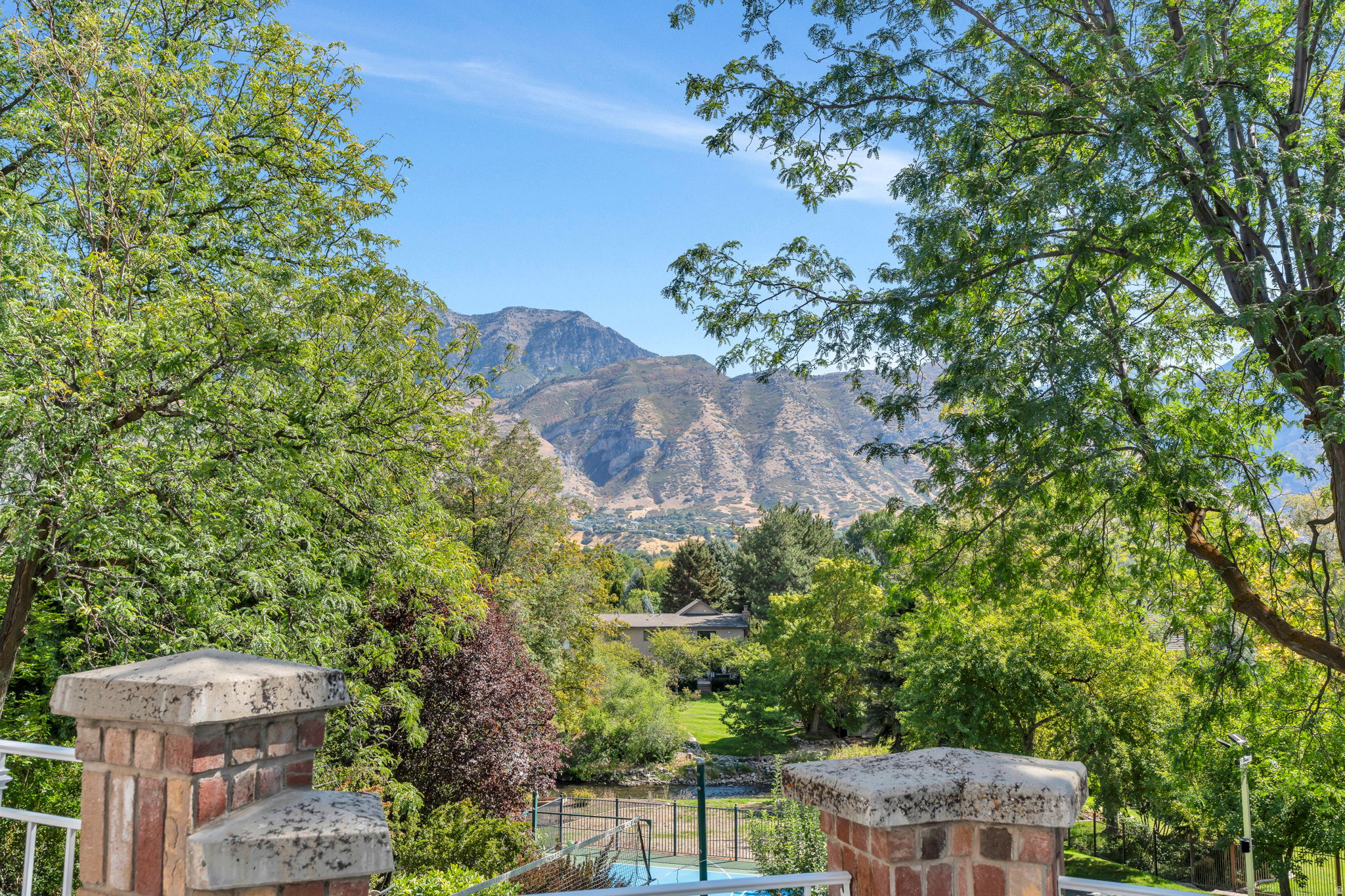 RIVER BREEZE HAVEN - Residential