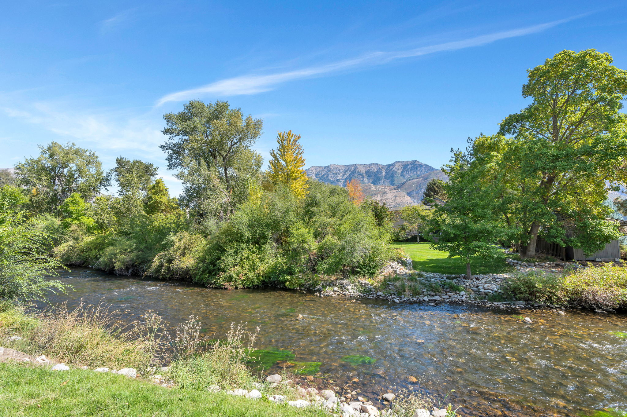 RIVER BREEZE HAVEN - Residential