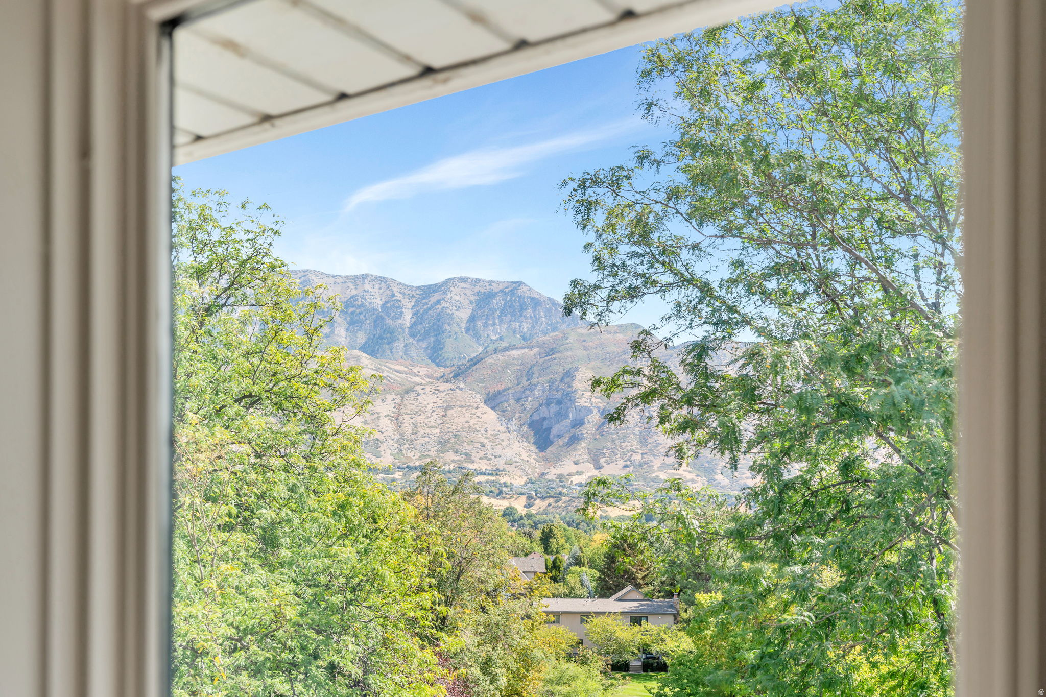 RIVER BREEZE HAVEN - Residential