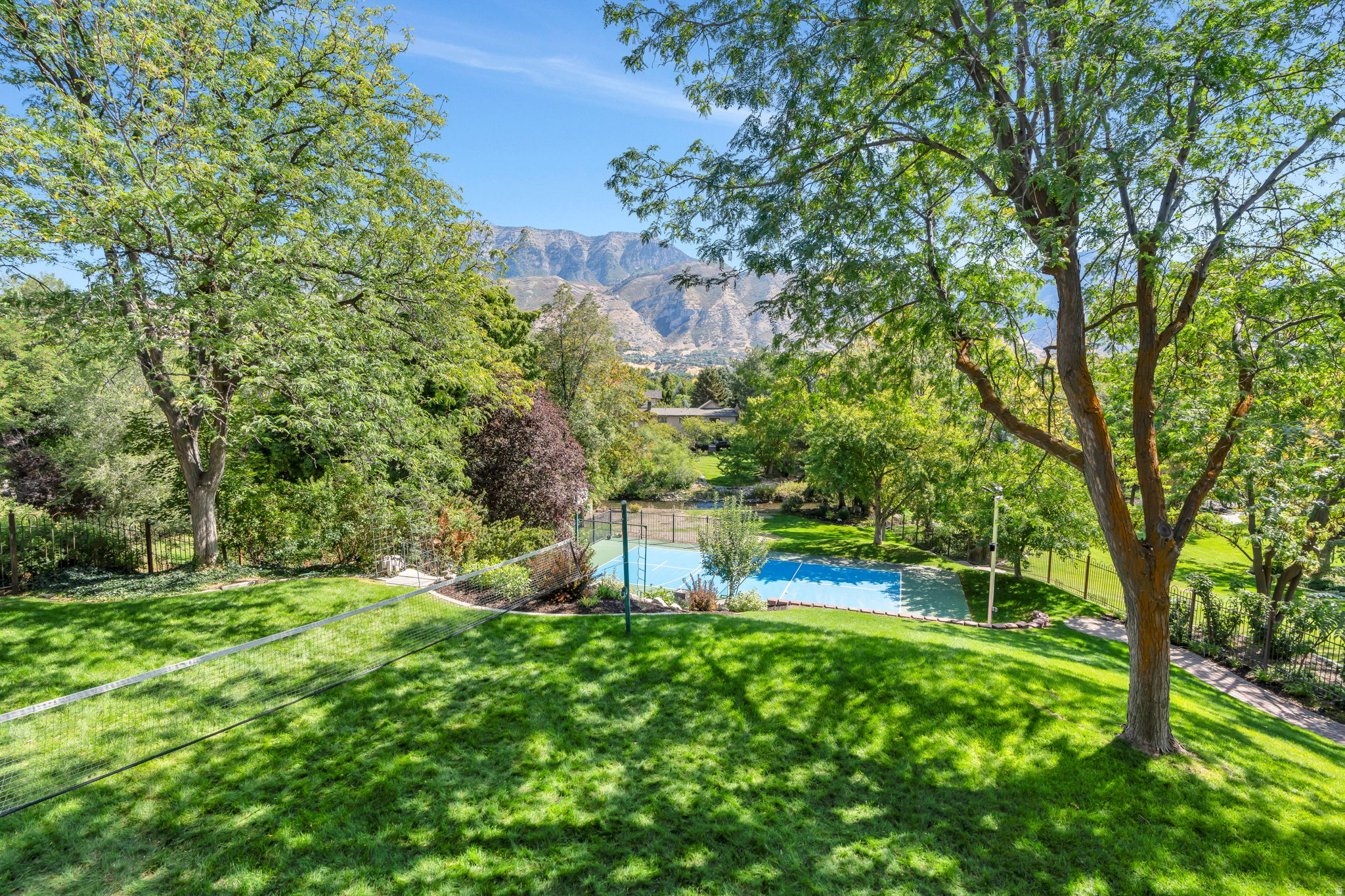 RIVER BREEZE HAVEN - Residential