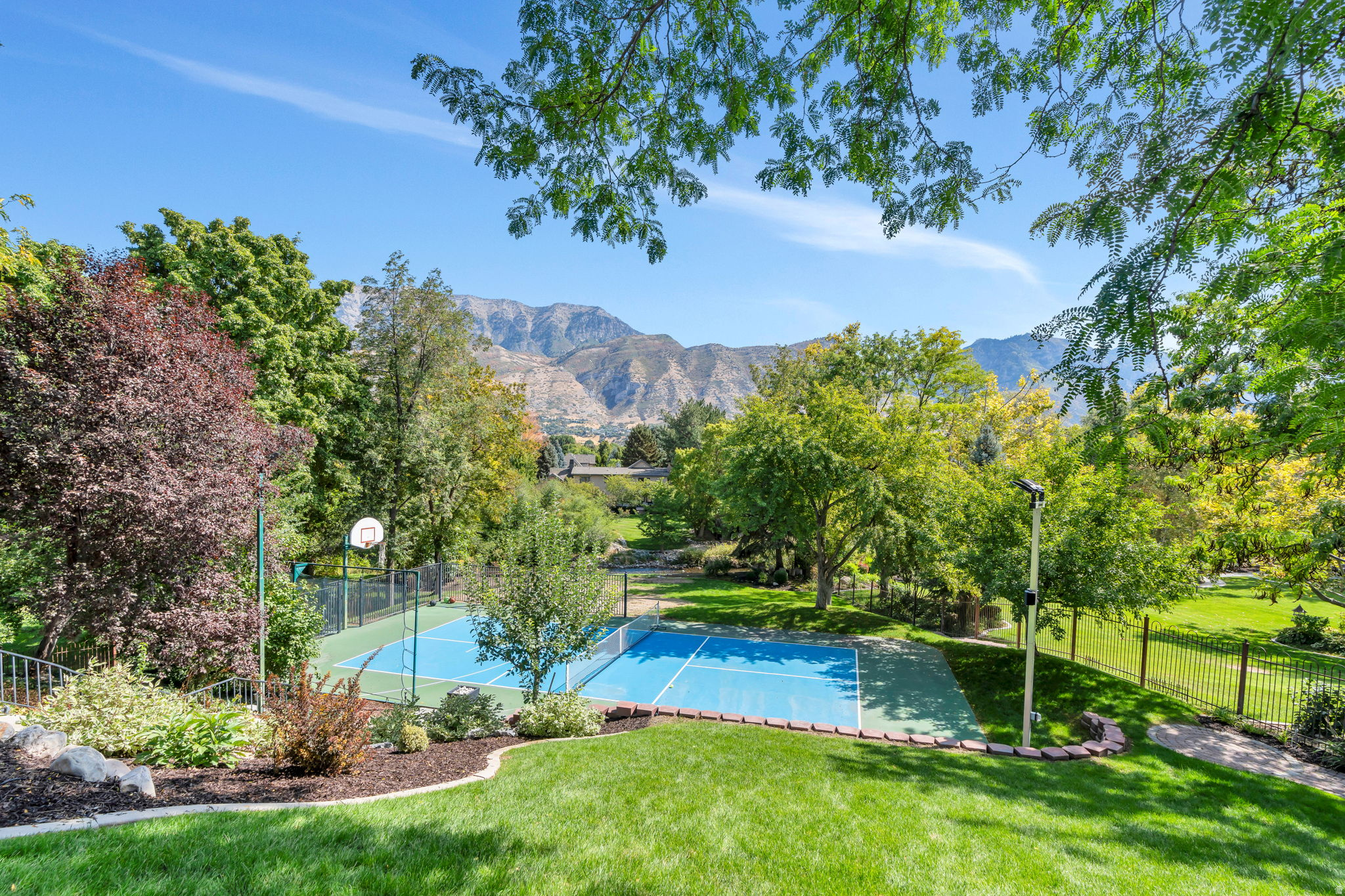 RIVER BREEZE HAVEN - Residential