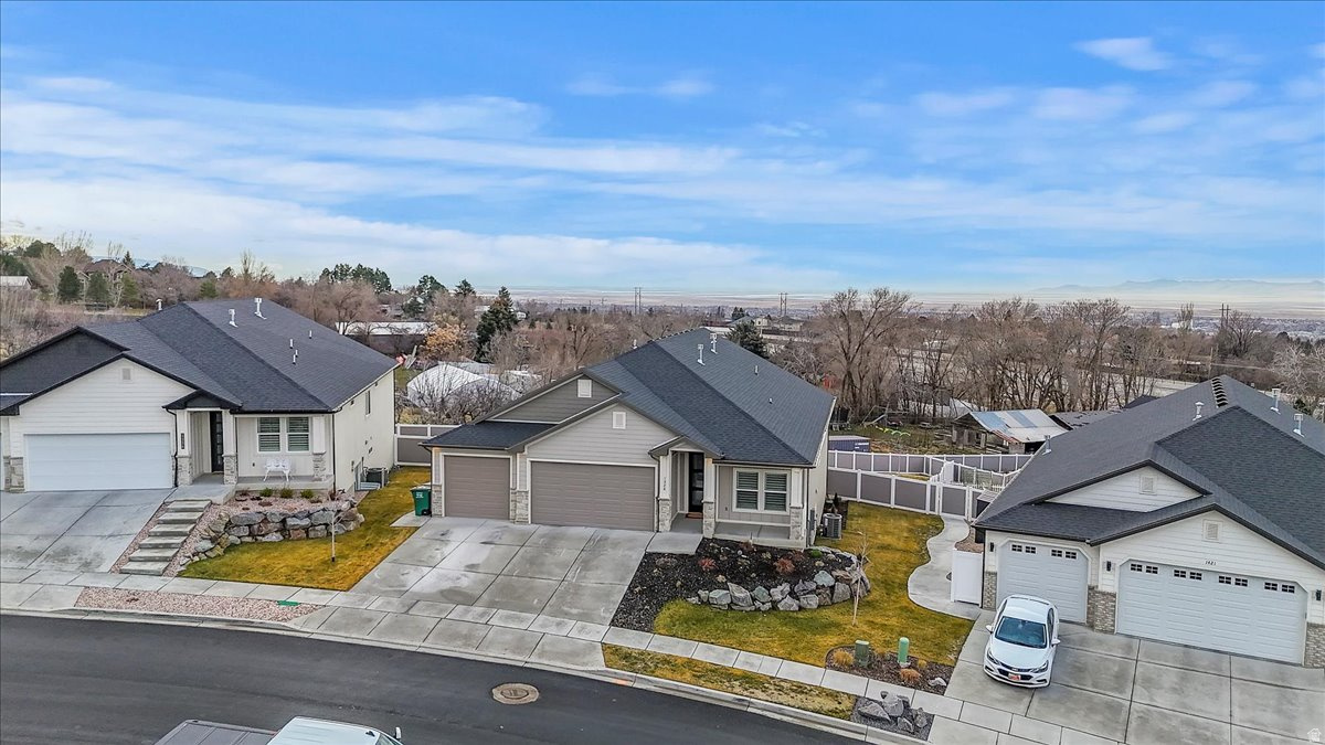 ORCHARD RIDGE - Residential