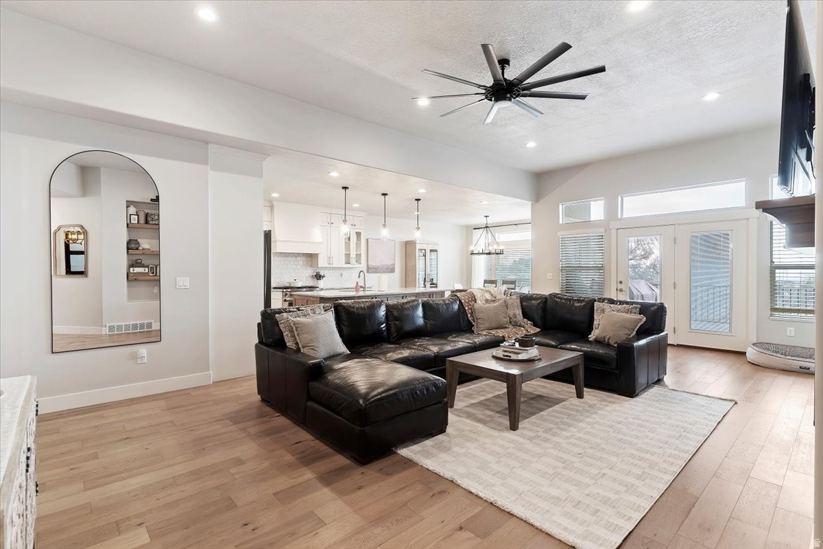 ORCHARD RIDGE - Residential