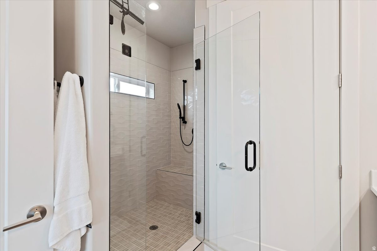 ORCHARD RIDGE - Residential