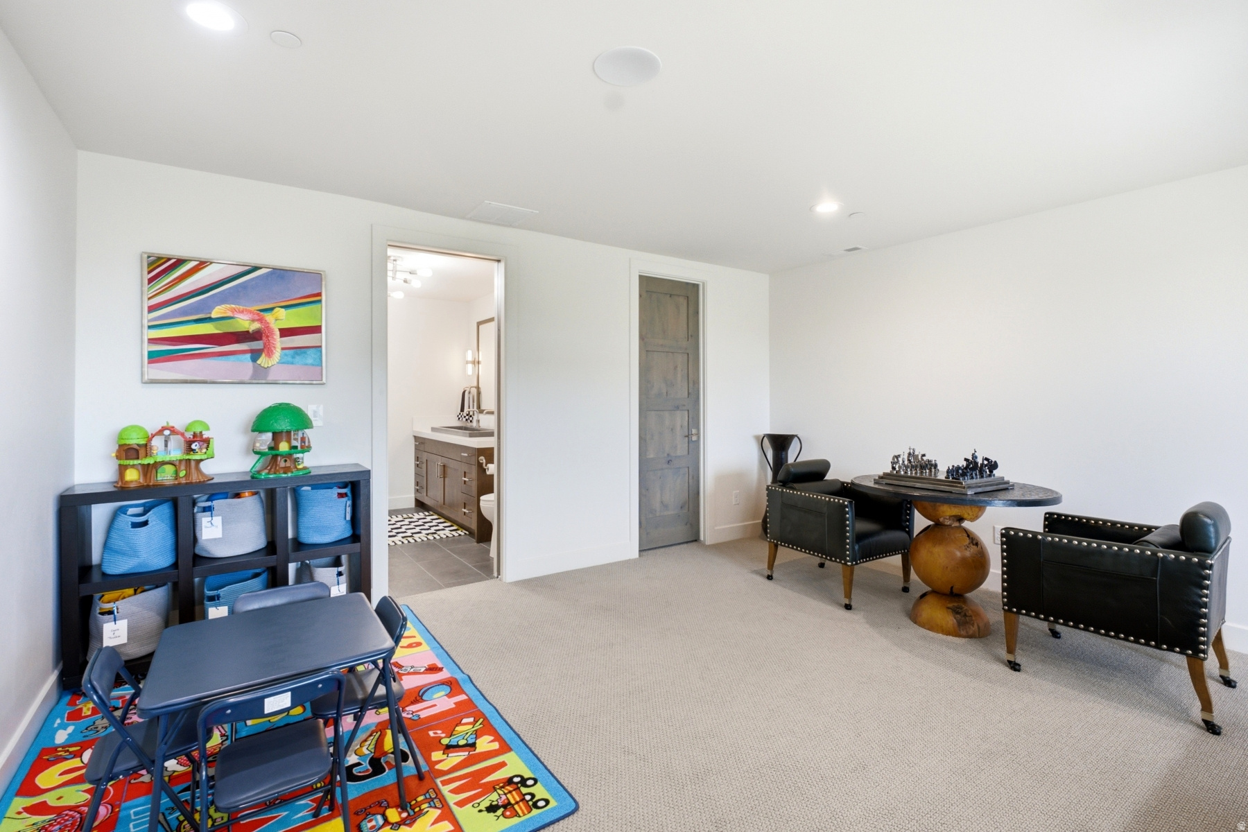 PROMONTORY PAINTED SHORES - Residential