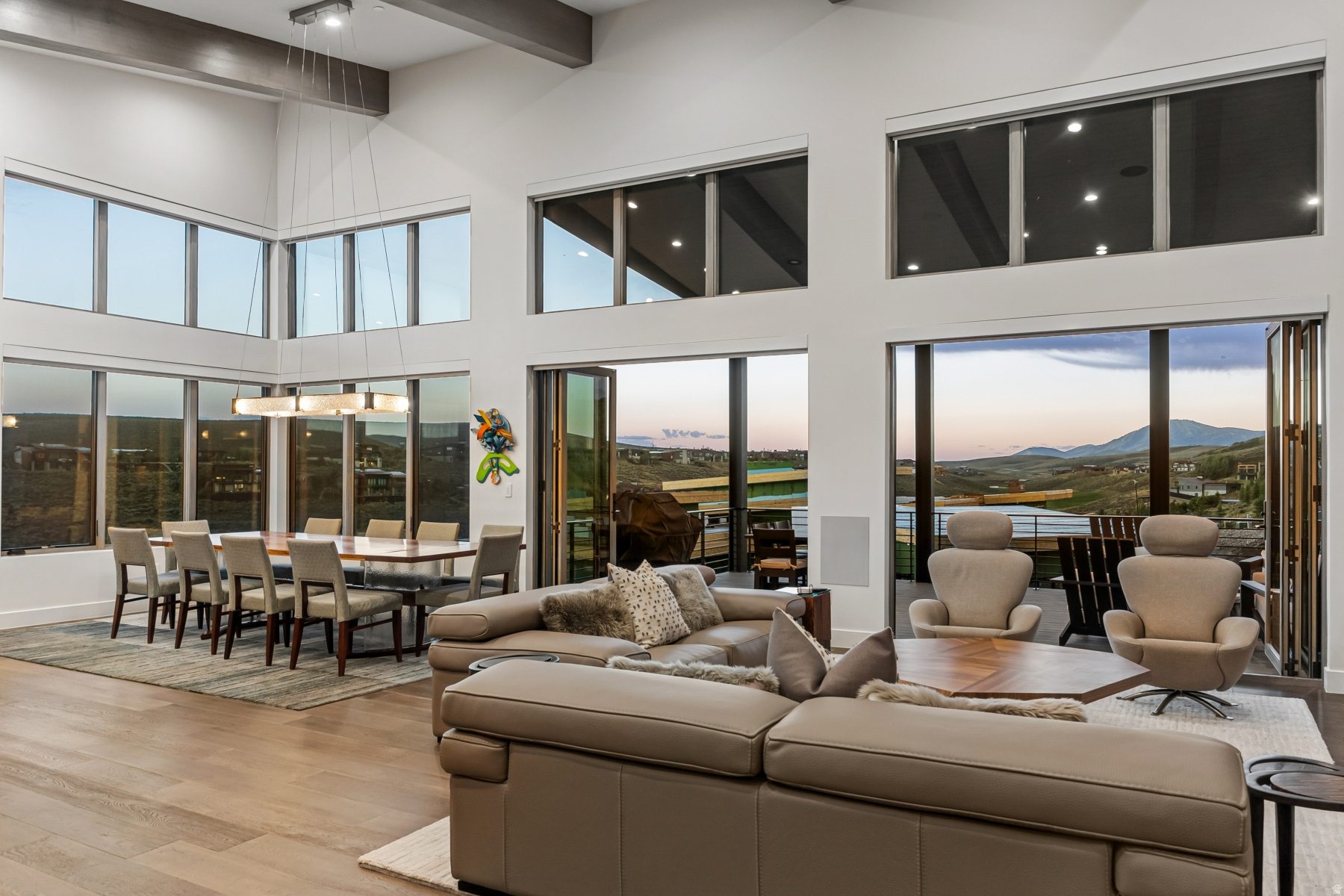 PROMONTORY PAINTED SHORES - Residential