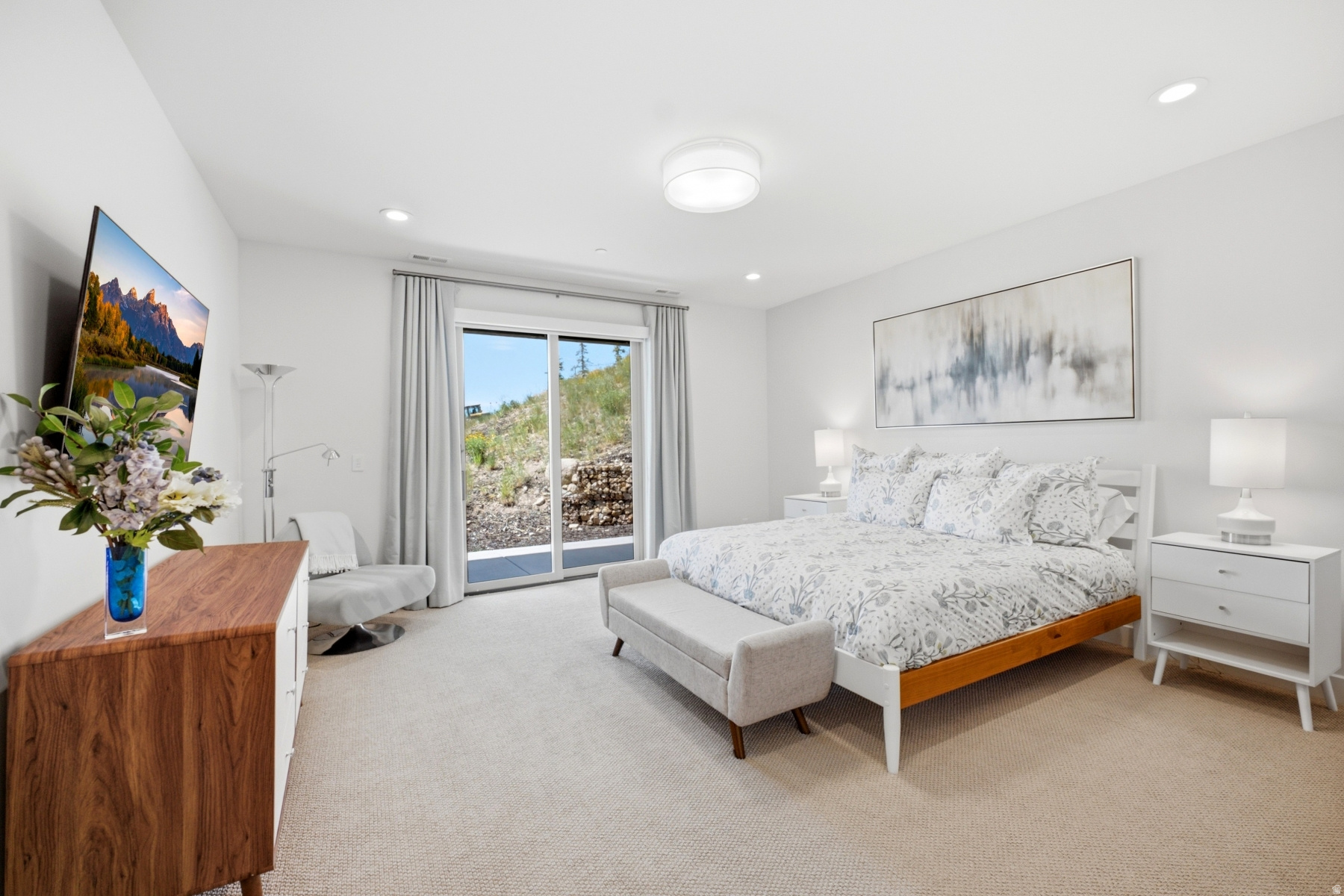 PROMONTORY PAINTED SHORES - Residential