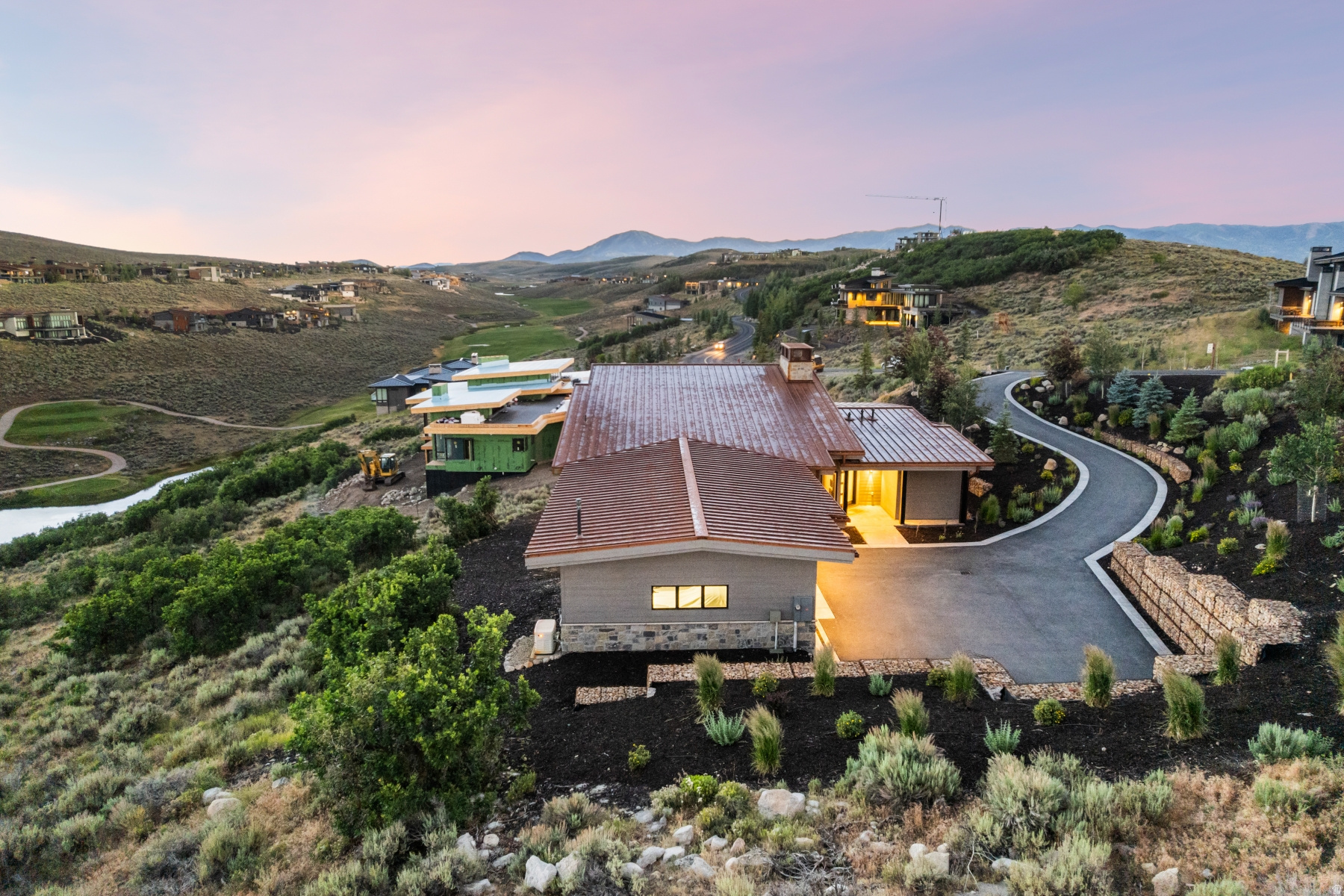 PROMONTORY PAINTED SHORES - Residential