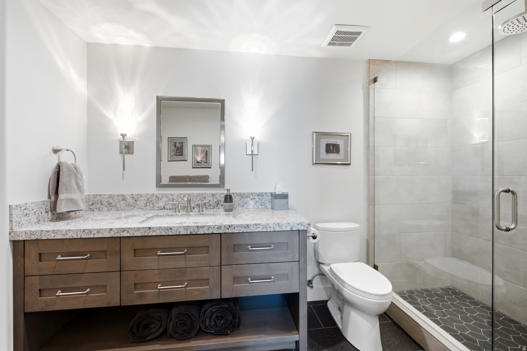 PROMONTORY PAINTED SHORES - Residential