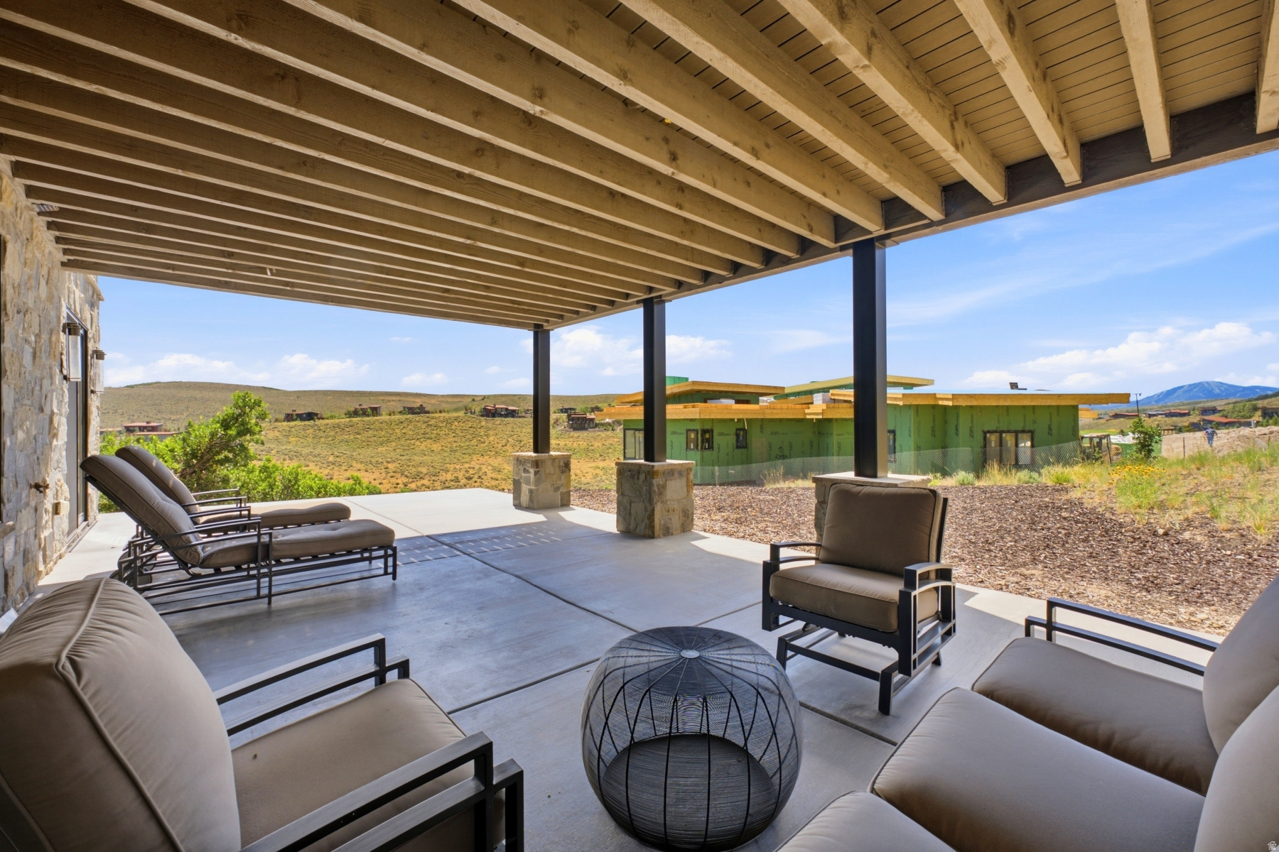 PROMONTORY PAINTED SHORES - Residential