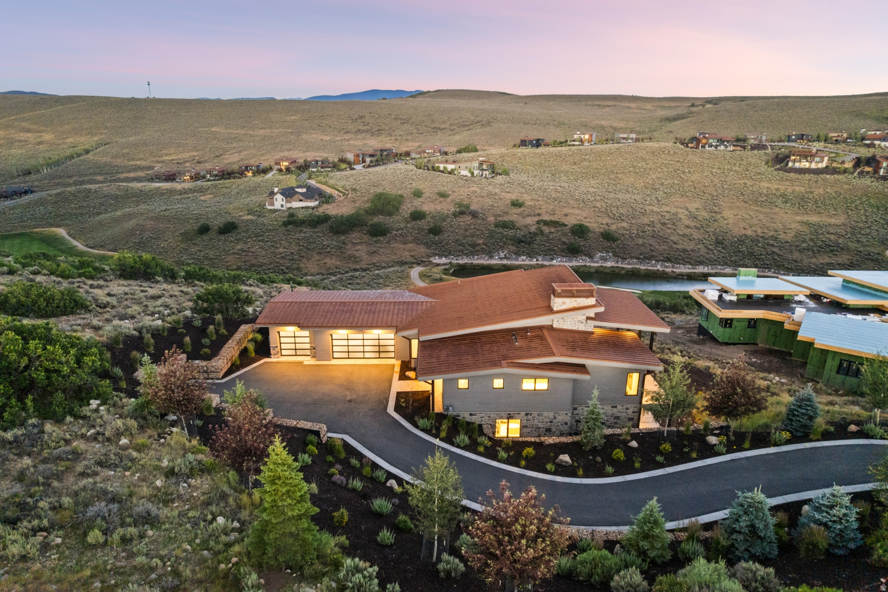PROMONTORY PAINTED SHORES - Residential