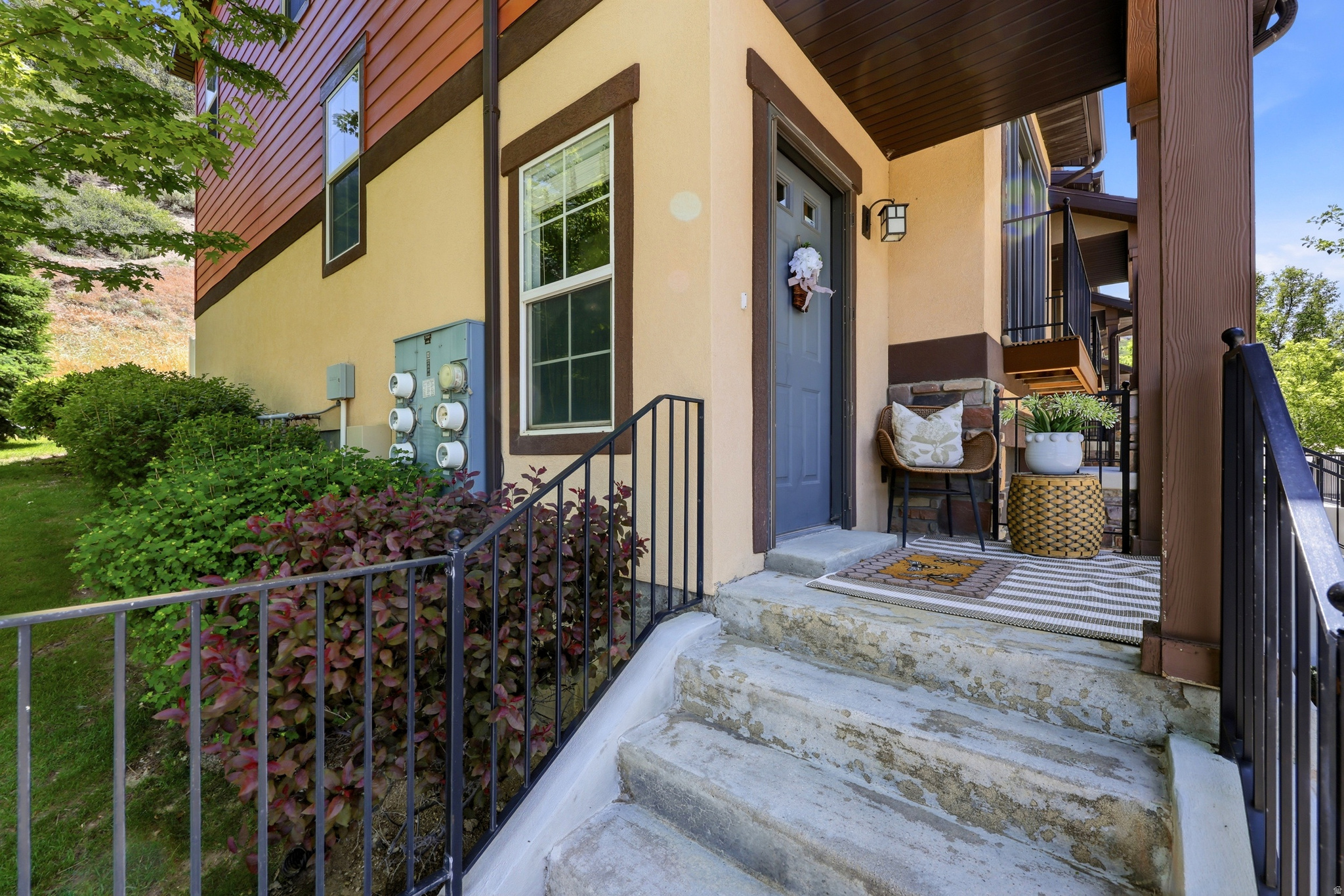 SOUTH MOUNTAIN - Residential
