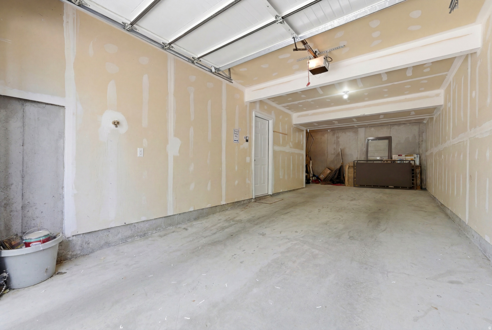 SOUTH MOUNTAIN - Residential