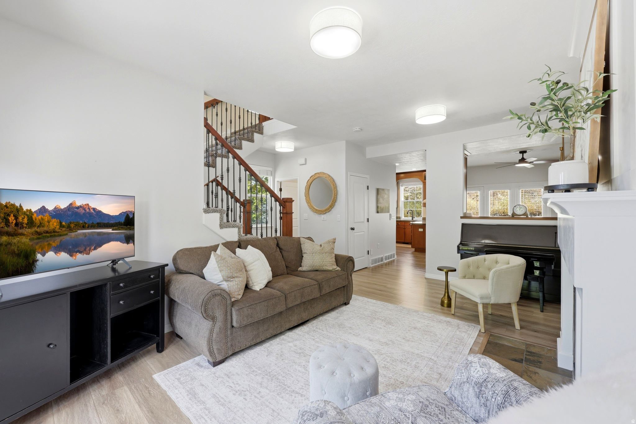 SOUTH MOUNTAIN - Residential