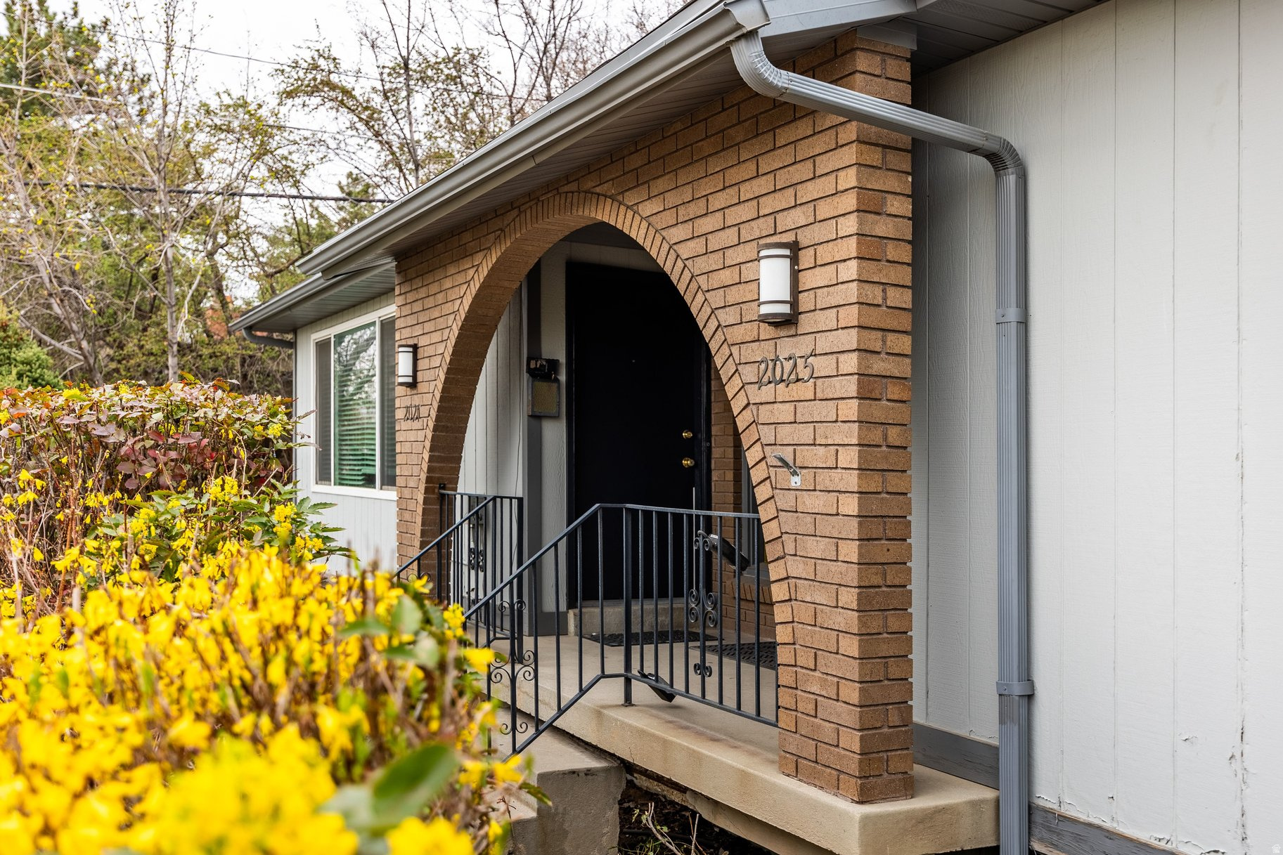 INDIAN ROCK - Residential