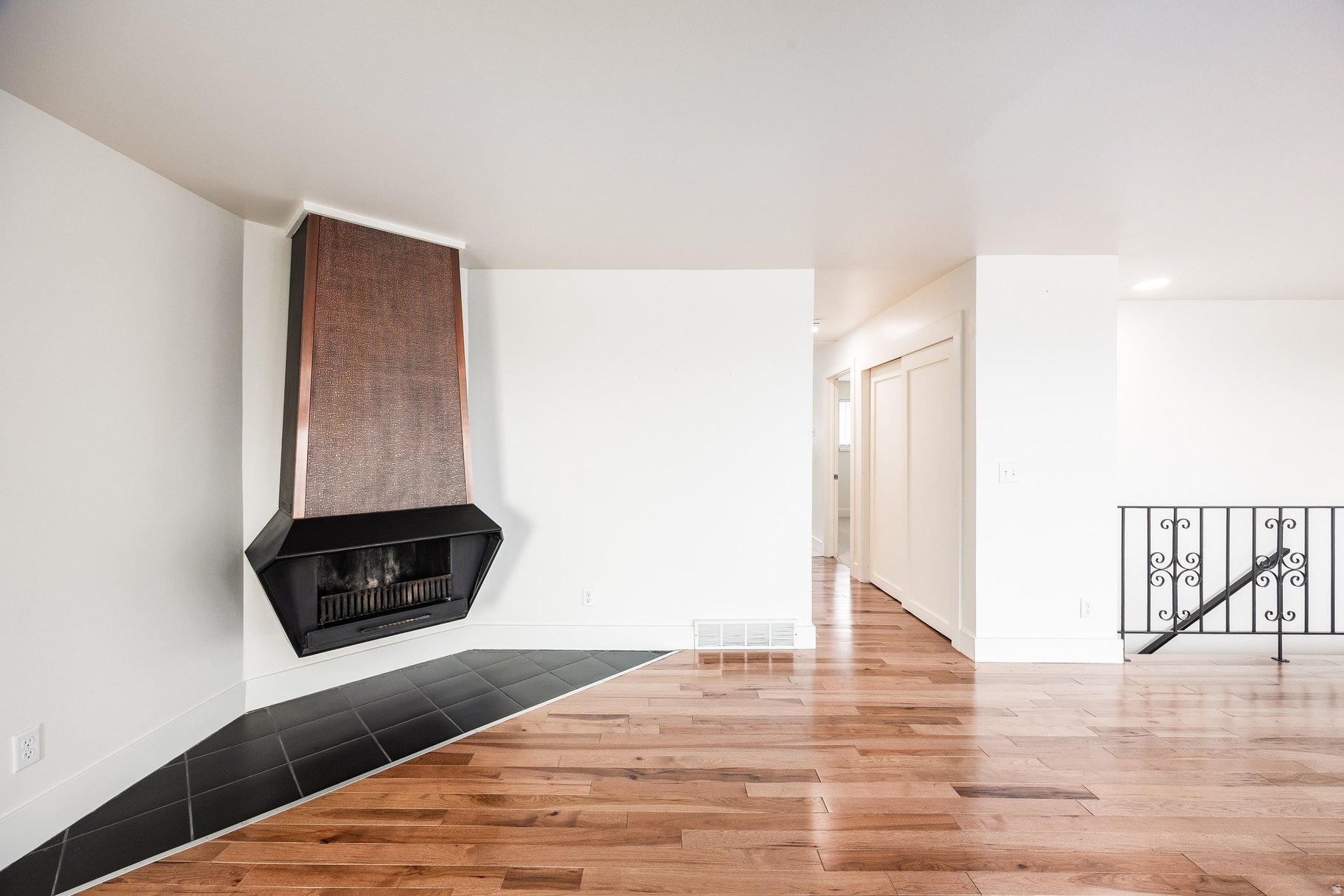 INDIAN ROCK - Residential